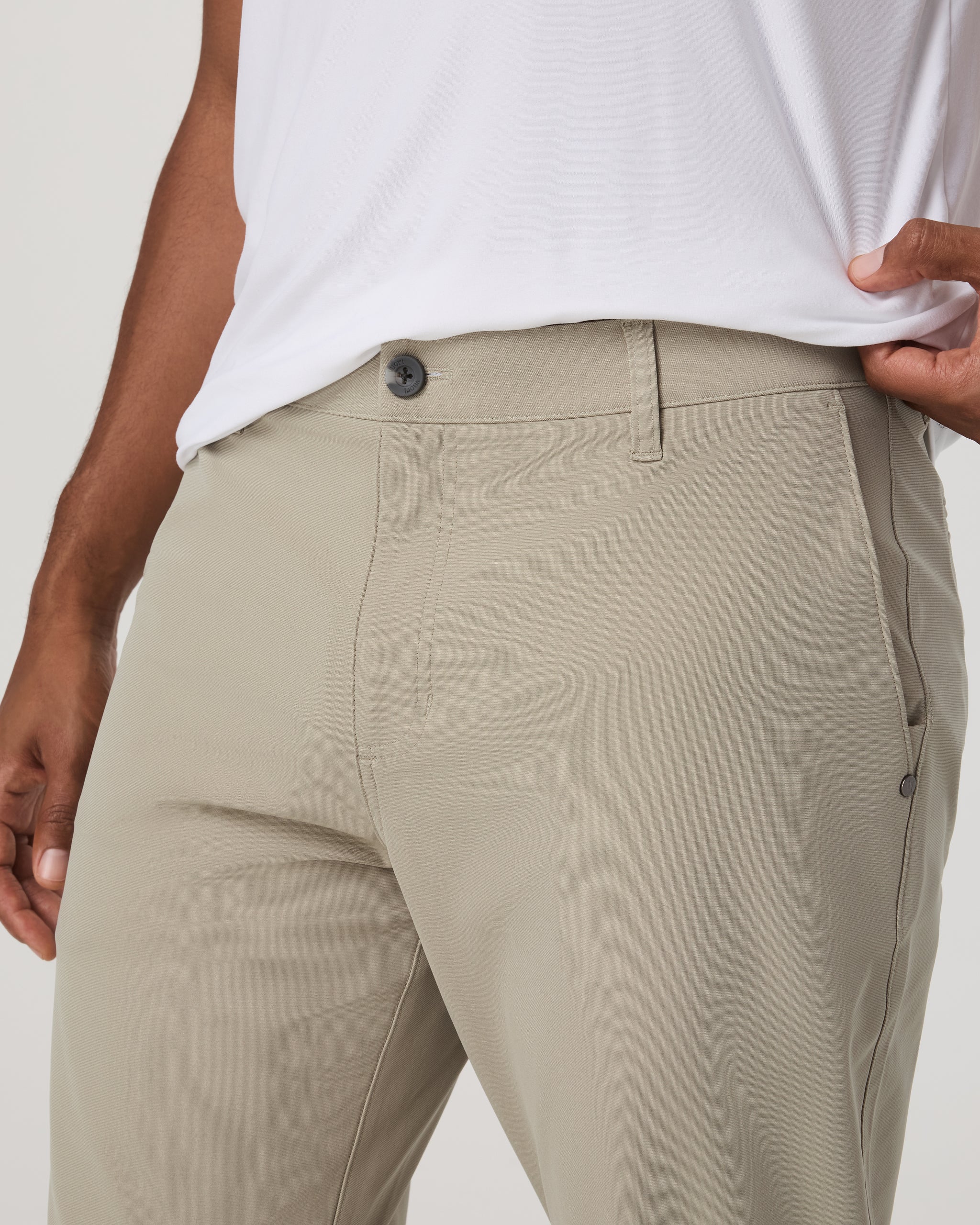 Vuori Meta™ Trouser Classic Fit 32 | Truffle - Image 2