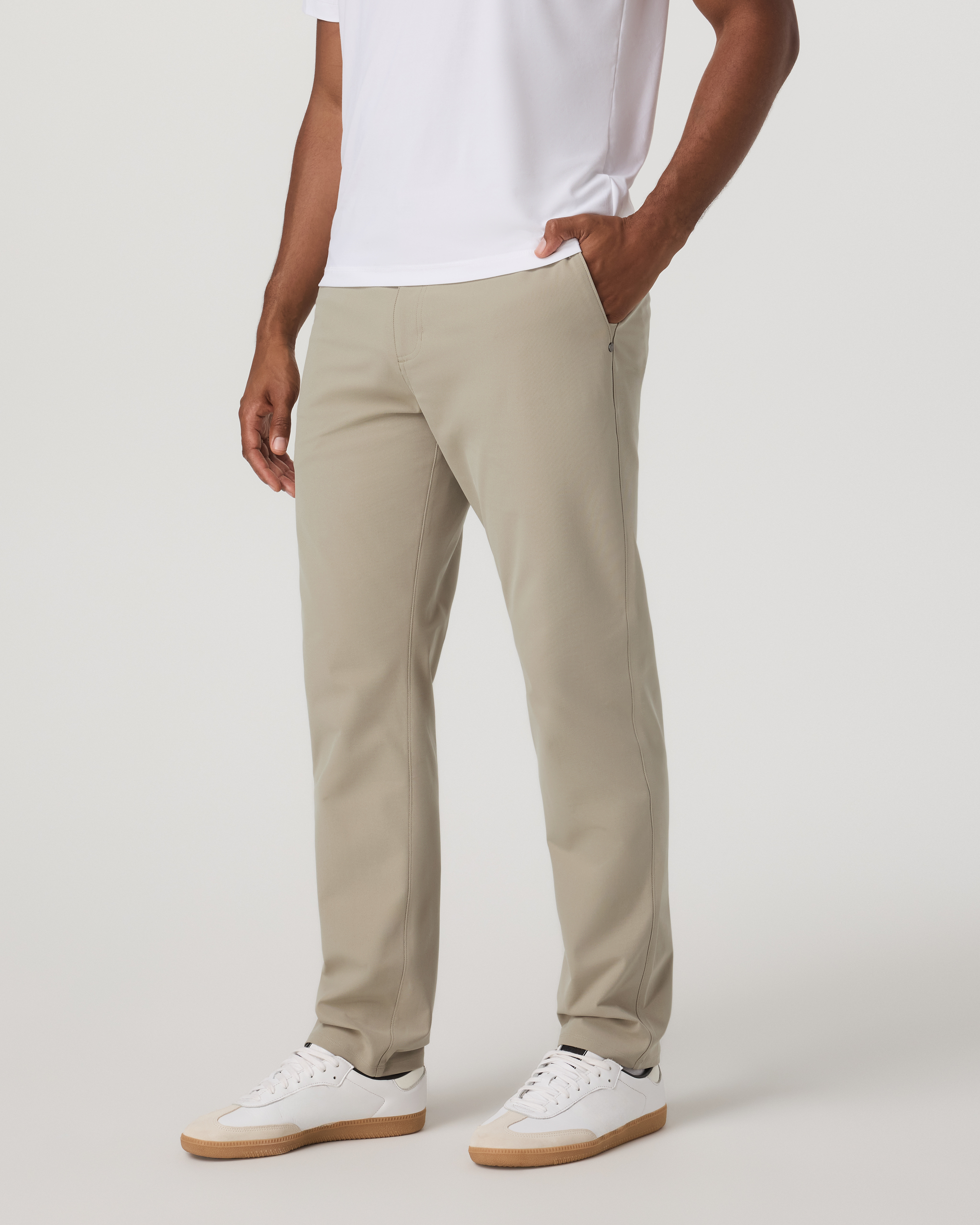 Vuori Meta™ Trouser Classic Fit 30 | Truffle