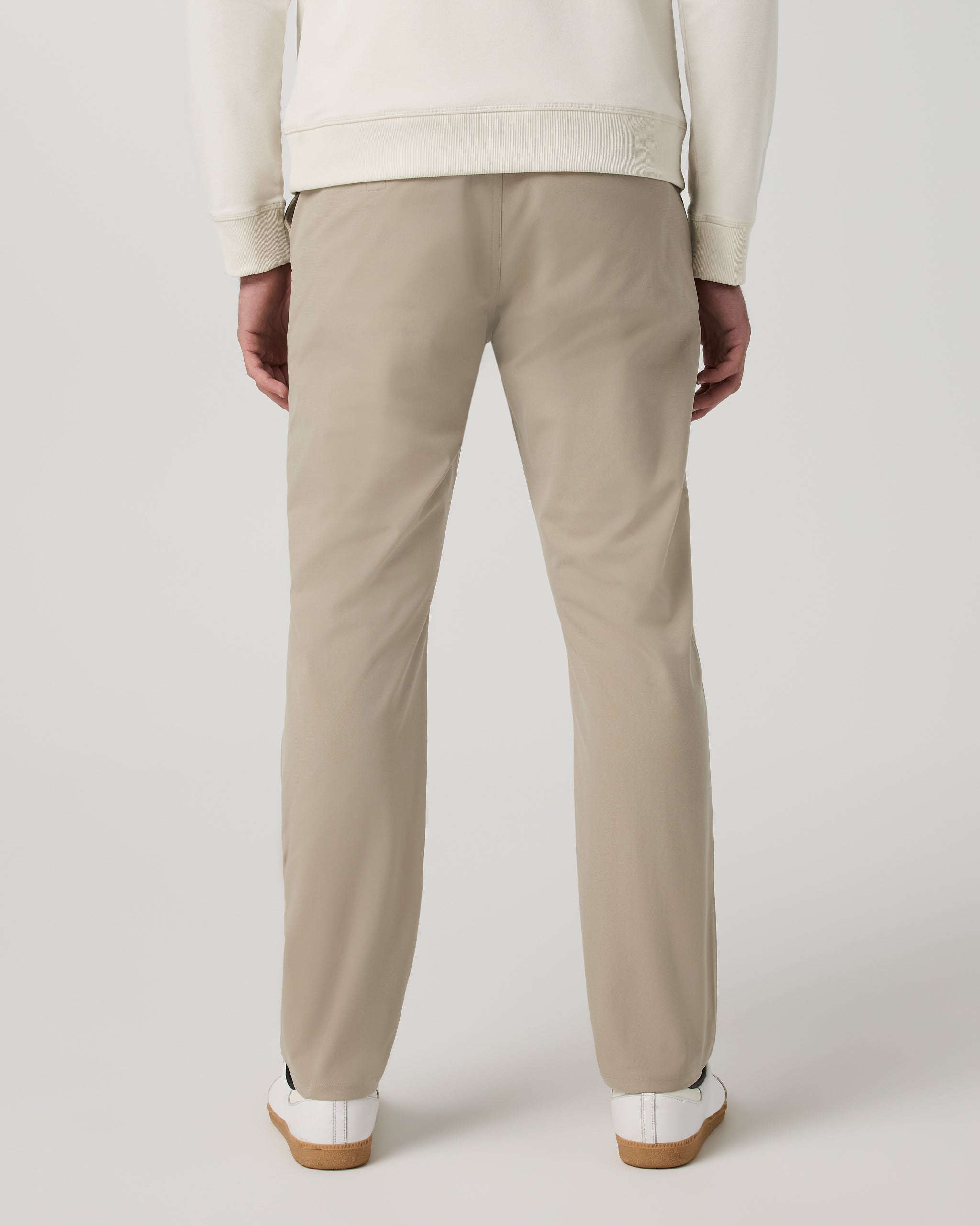 Vuori Meta™ Trouser Athletic Slim Fit 30 | Truffle - Image 3