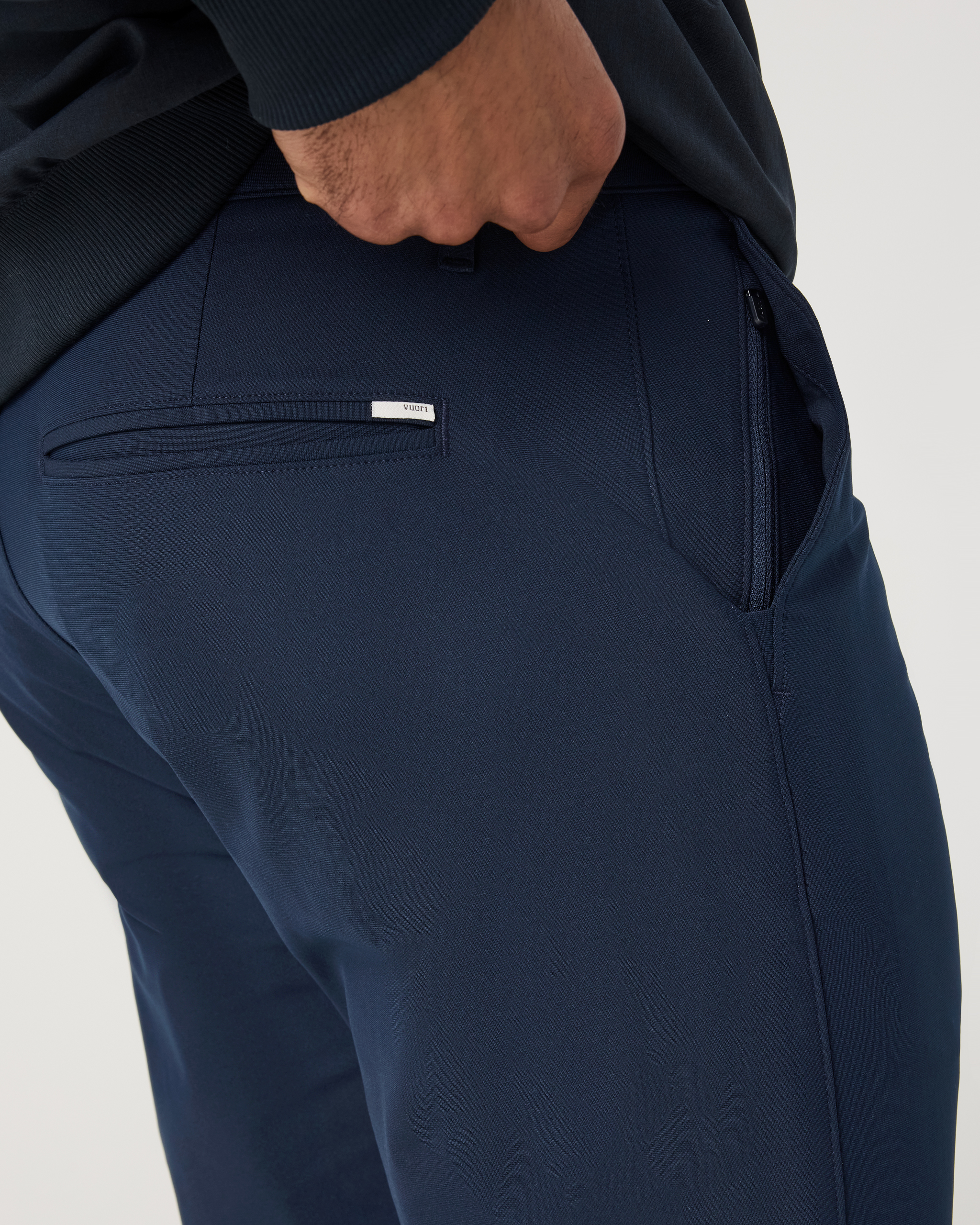 Vuori Meta™ Trouser Athletic Slim Fit 30 | Ink - Image 5