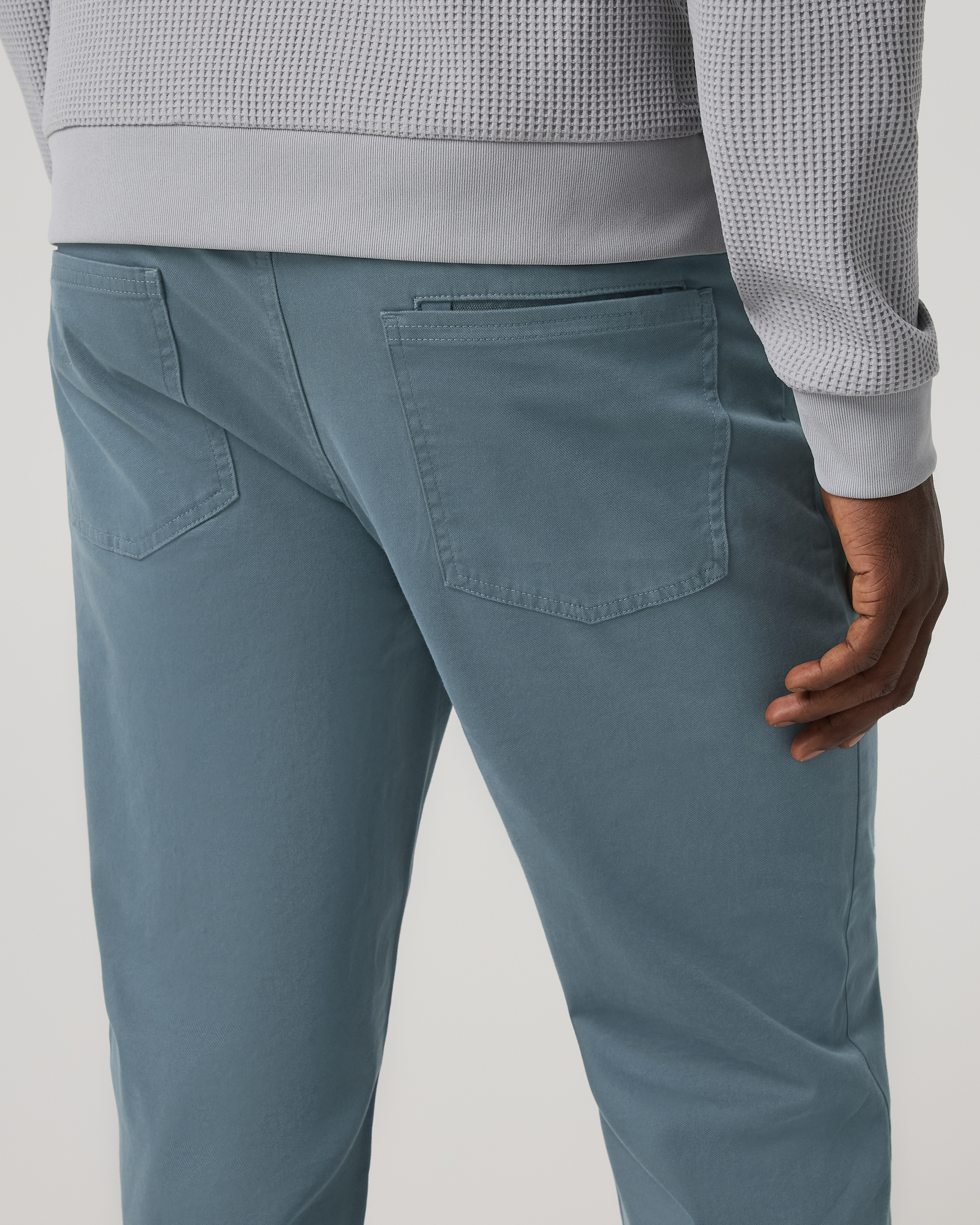 Vuori Meta™ Cotton Pant Classic Fit 32 | Blue Sea - Image 2