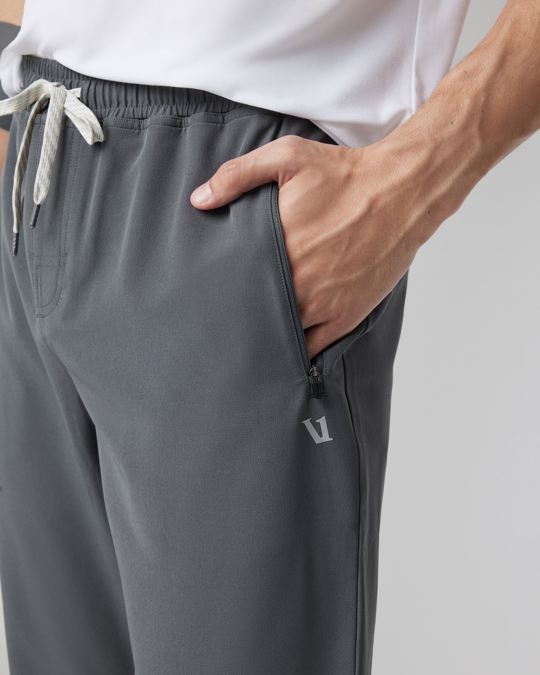 Transit Jogger | Dark Pewter - Image 2