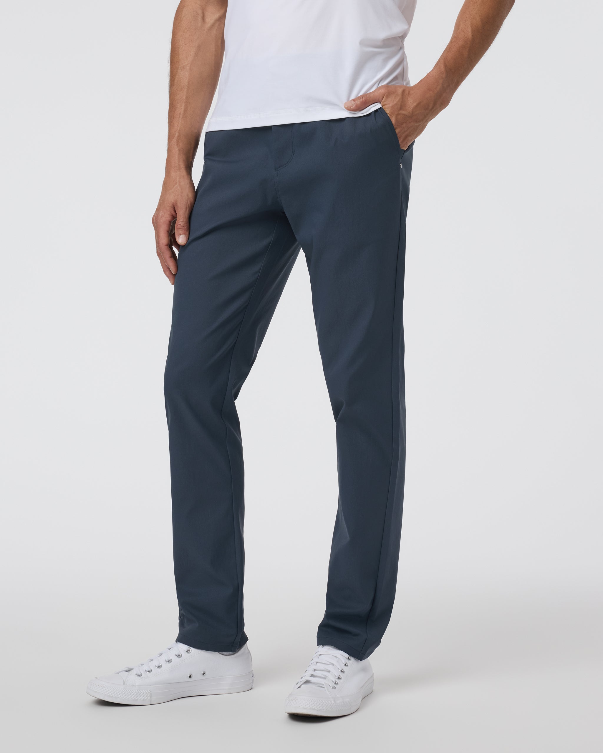 Cascade Tech Chino Pant Athletic Slim Fit 32 | Ink