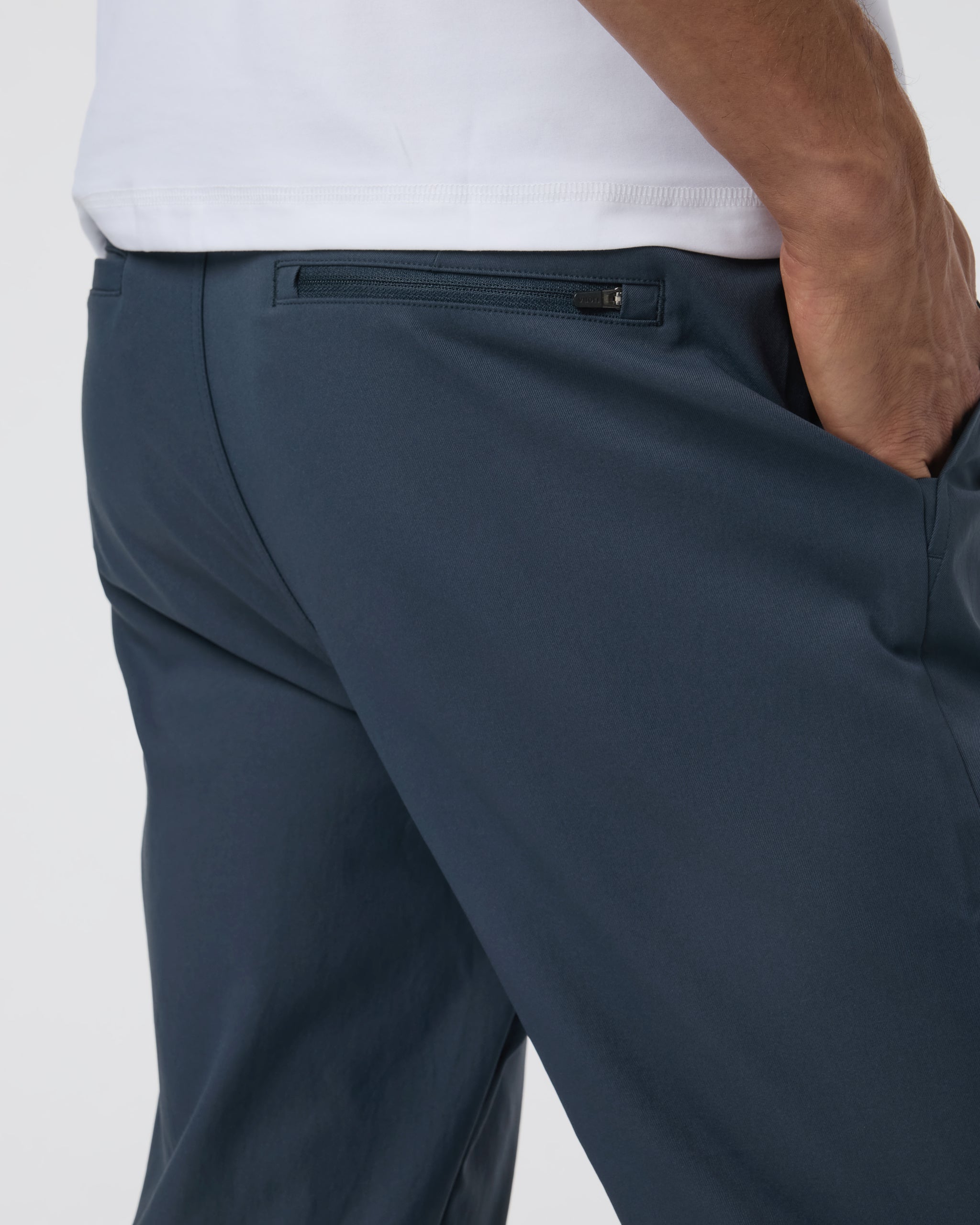 Cascade Tech Chino Pant Athletic Slim Fit 30 | Ink - Image 4