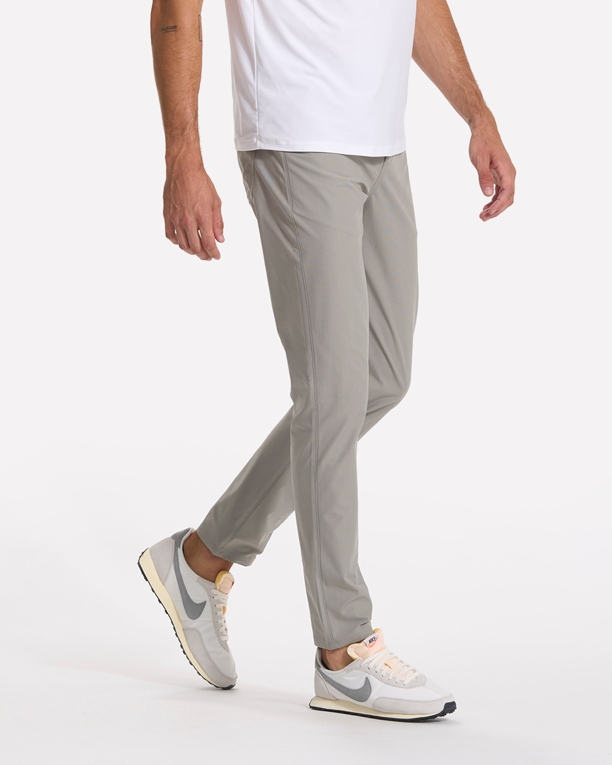 Vuori Meta™ Pant Athletic Slim Fit 34 | Driftwood - Image 3