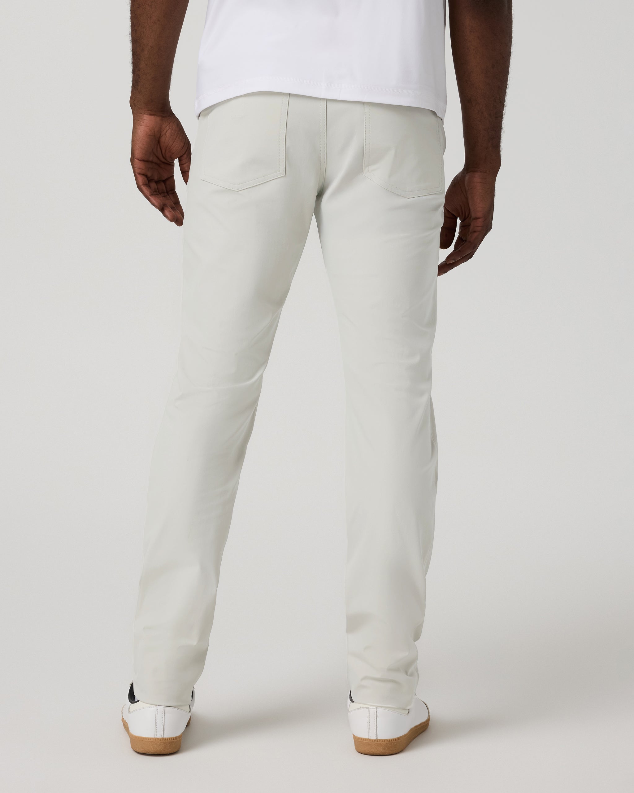 Vuori Meta™ Pant Athletic Slim Fit 32 | Winter Grey - Image 4