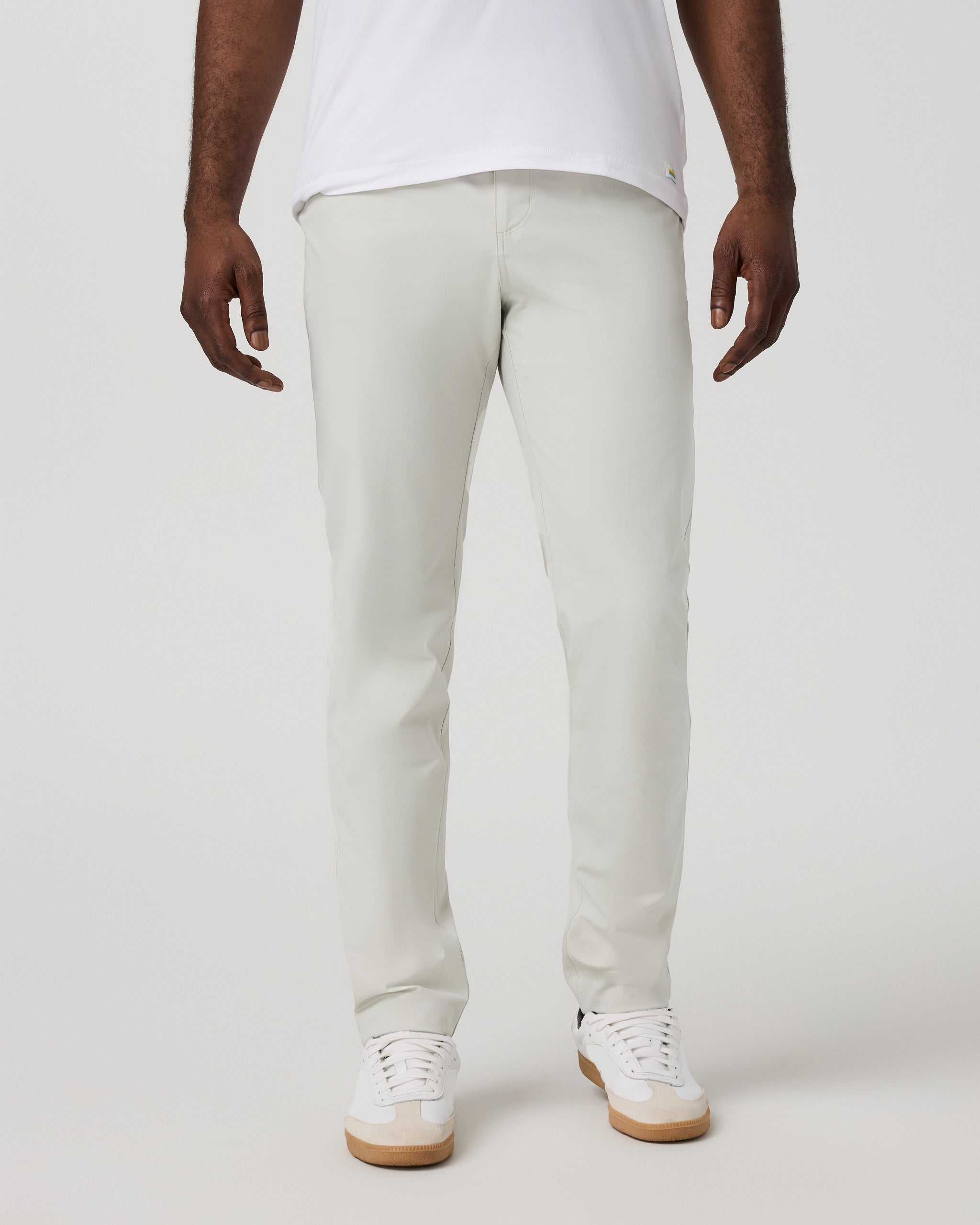 Vuori Meta™ Pant Athletic Slim Fit 32 | Winter Grey