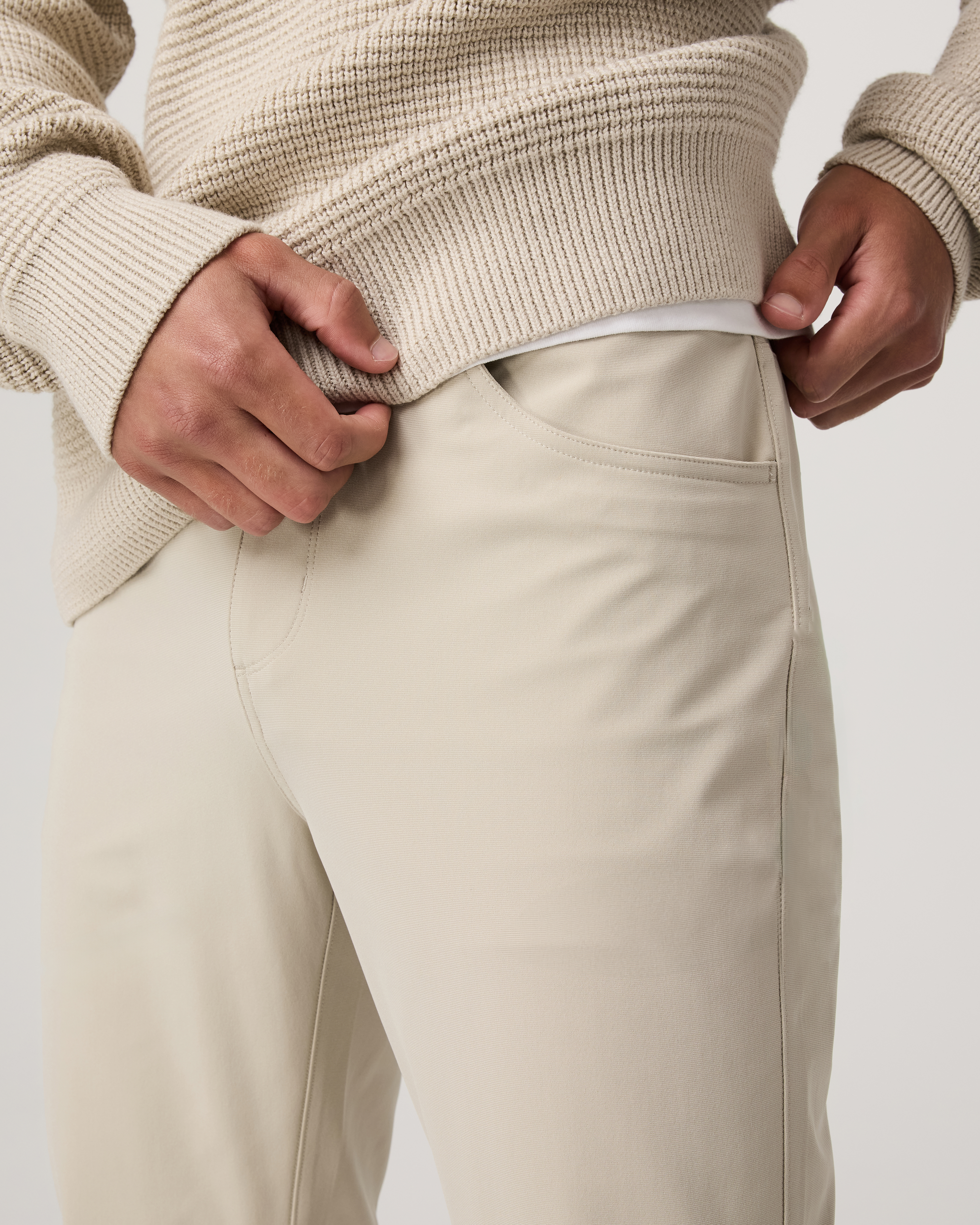 Vuori Meta™ Pant Athletic Slim Fit 34 | Birch - Image 2