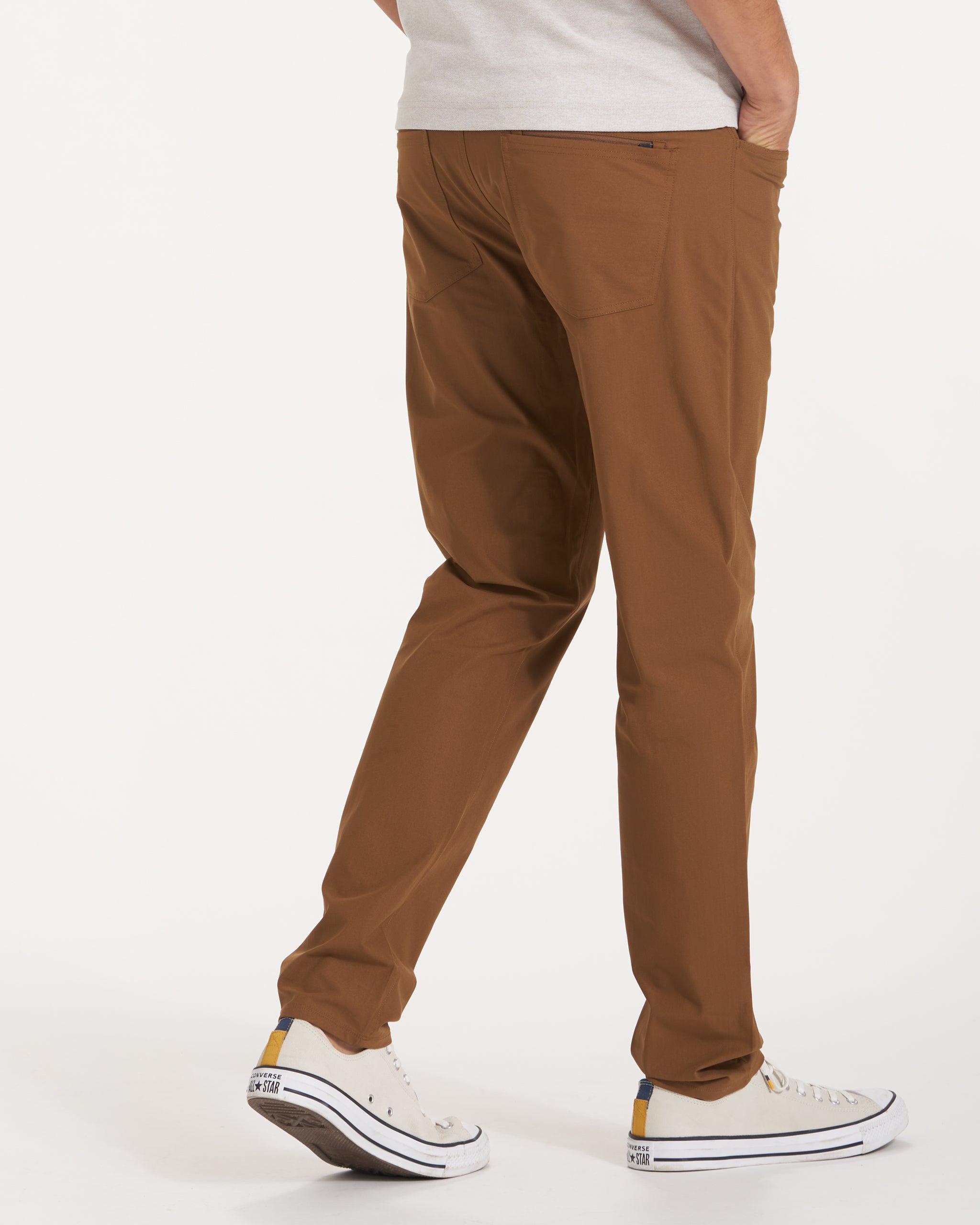 Vuori Meta™ Pant Athletic Slim Fit 32 | Tobacco - Image 3