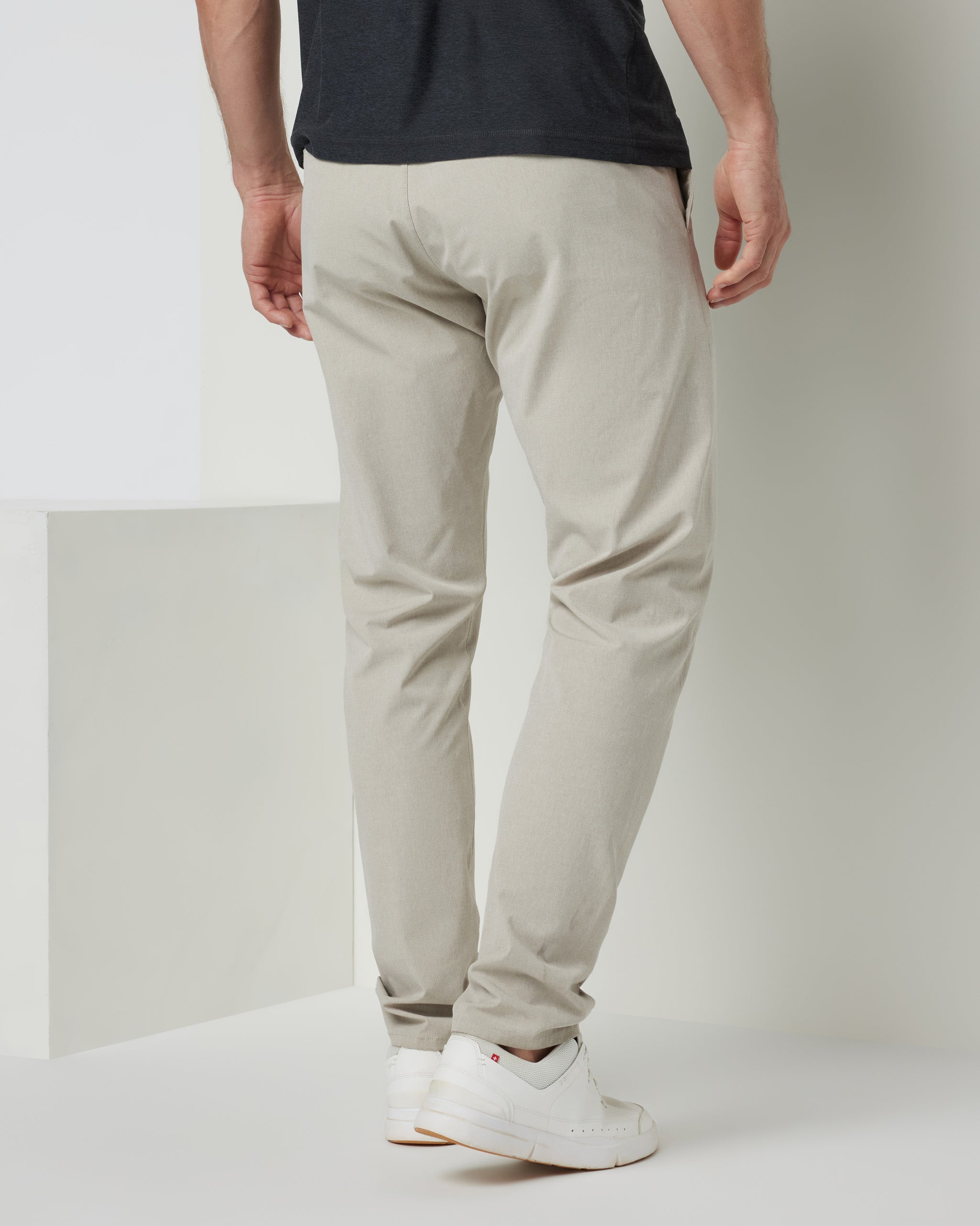 Aim Pant 30 | Khaki - Image 2