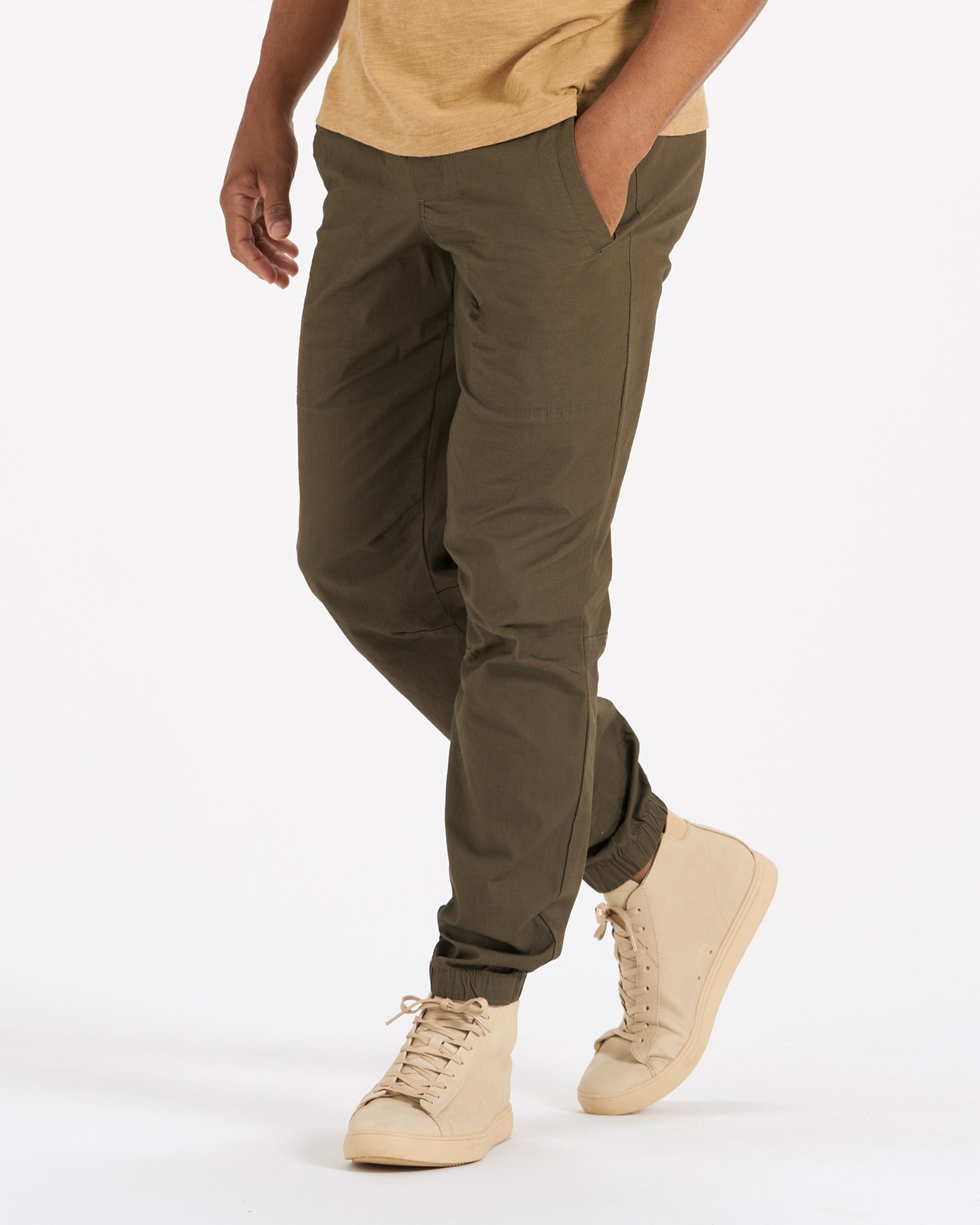 Ripstop Traveler Jogger | Dark Oregano - Image 2
