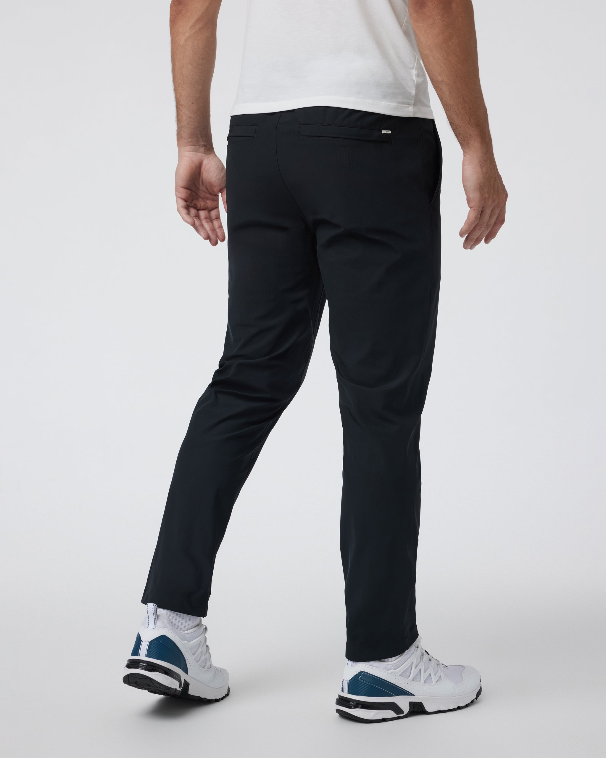 Vuori Meta™ Elastic Waist Pant | Black - Image 3