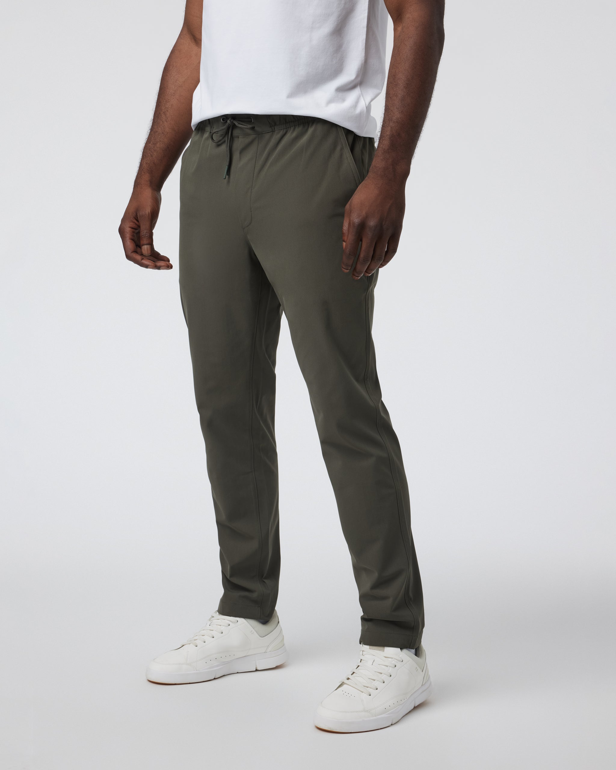 Vuori Meta™ Elastic Waist Pant | Dark Oregano - Image 3