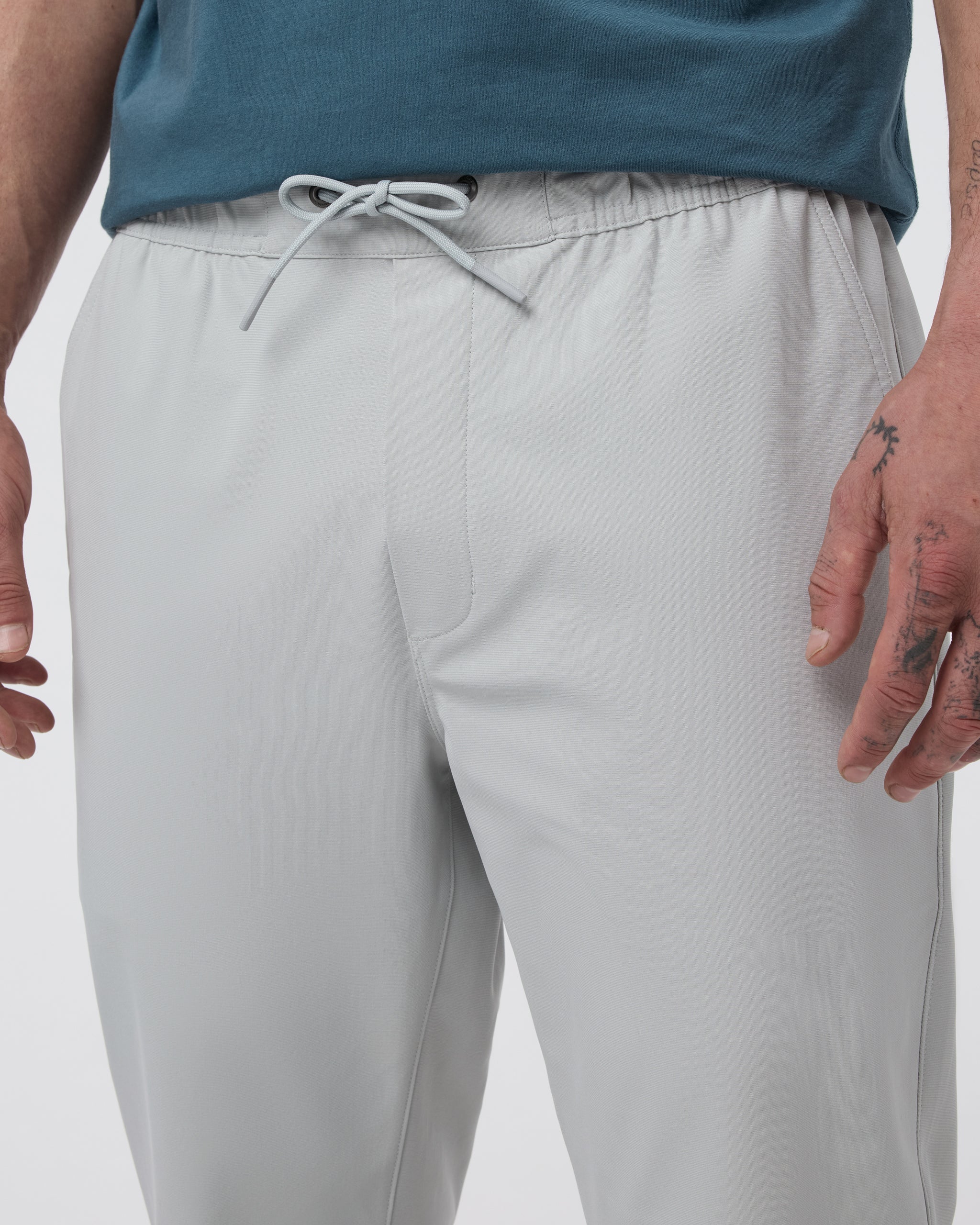Vuori Meta™ Elastic Waist Pant | Sky Grey - Image 2