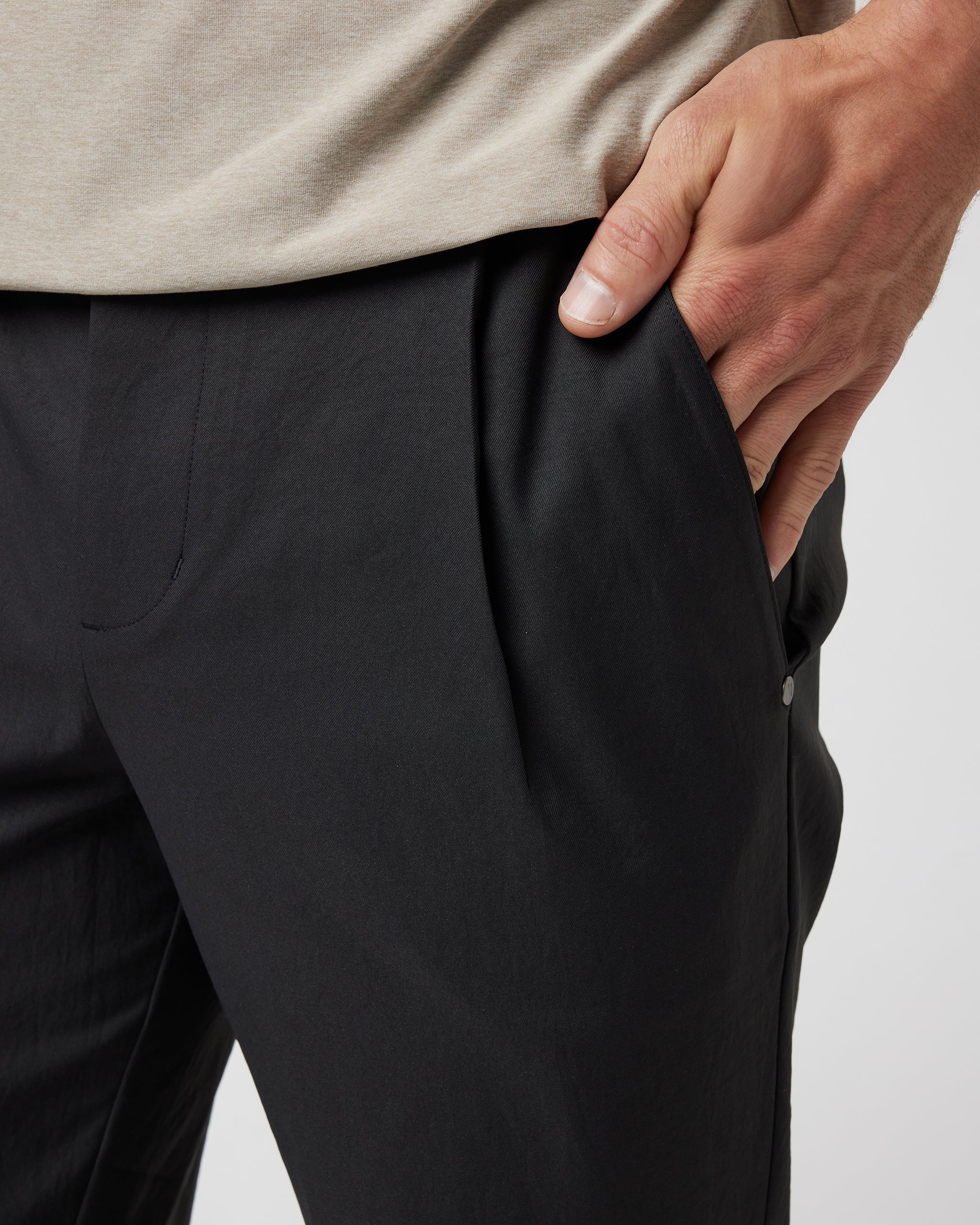 Cascade Elastic Waist Trouser | Black - Image 4