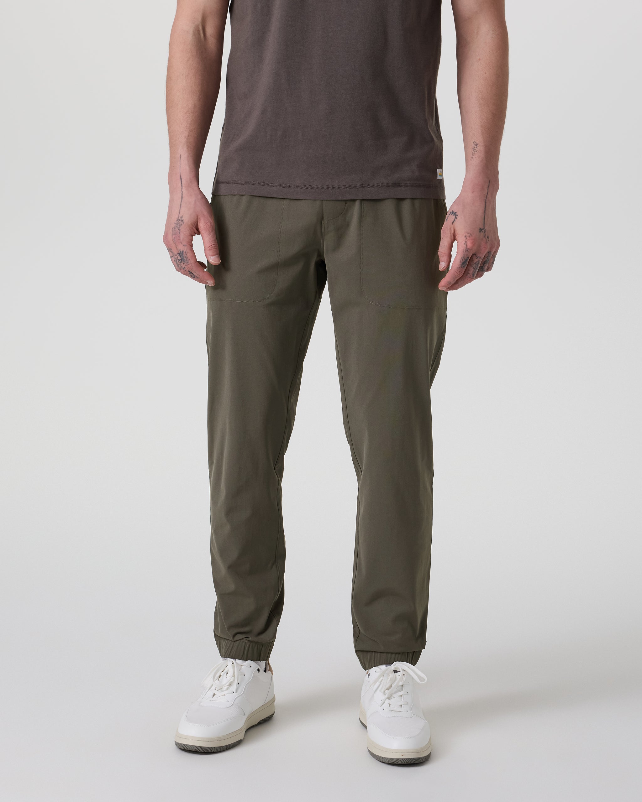 Vuori Meta™ Jogger 30 | Dark Oregano