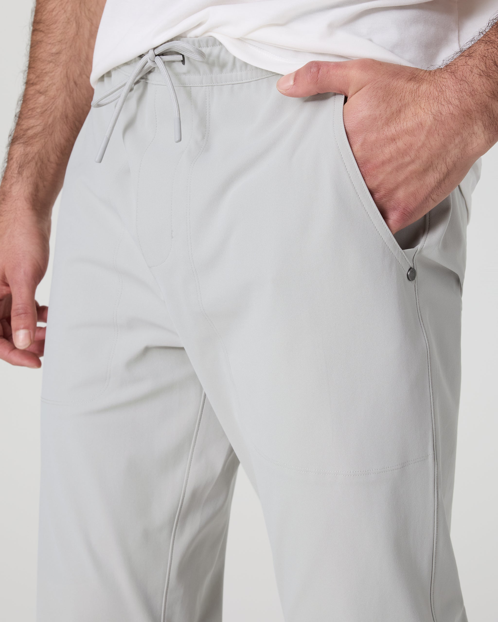 Vuori Meta™ Jogger 30 | Vapor - Image 2