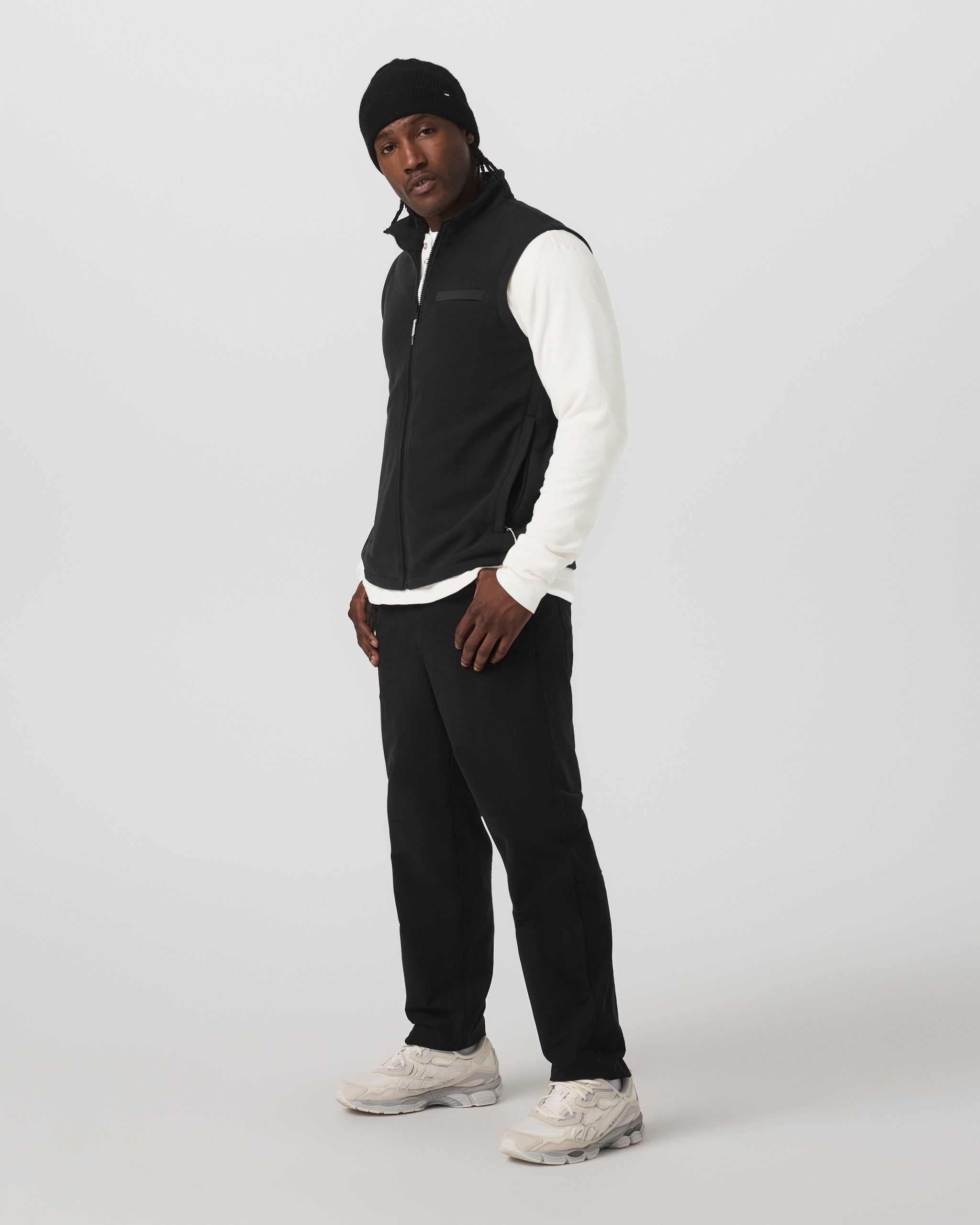 Aspen Vest | Black - Image 4