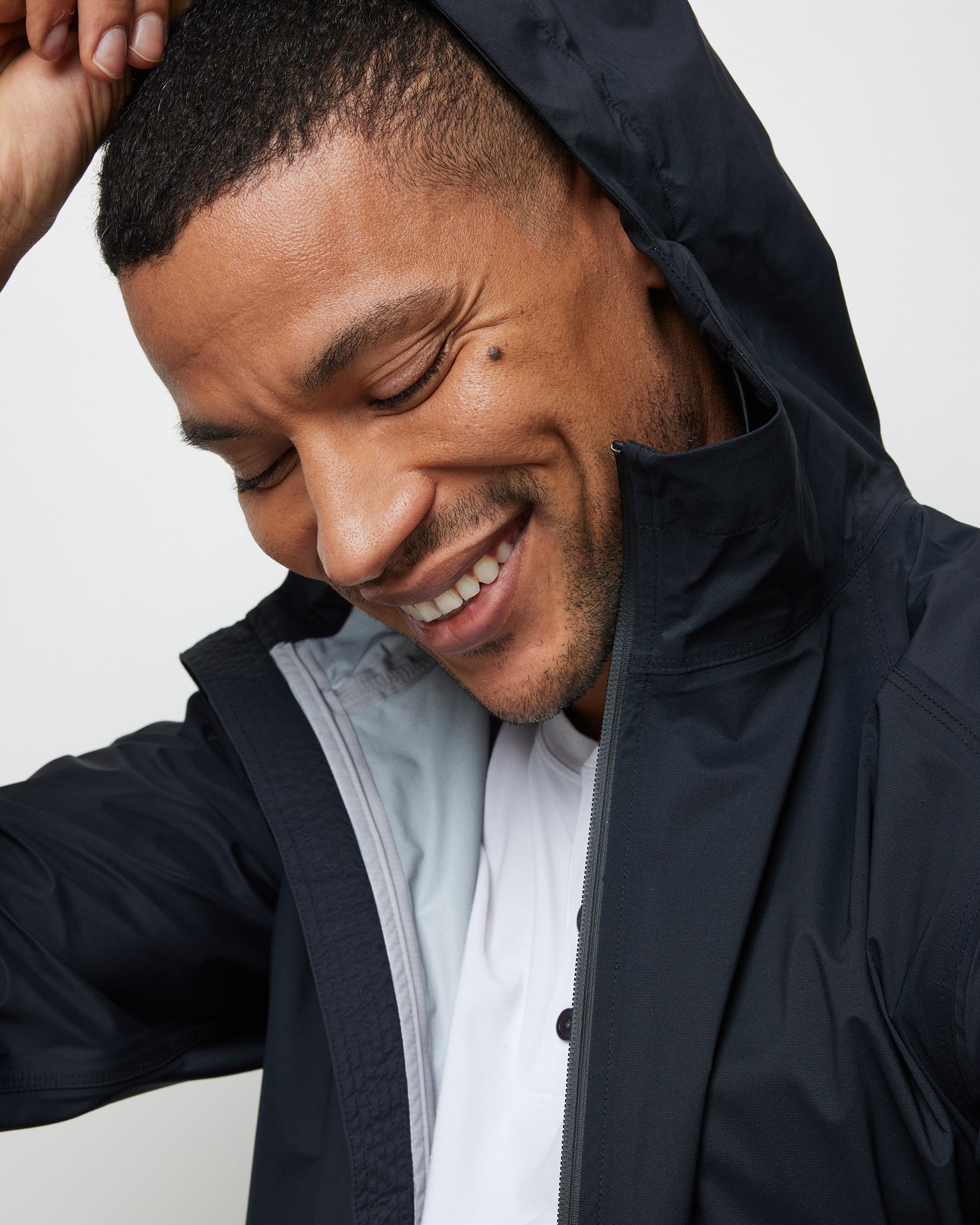 Rainstorm Packable Jacket | Black - Image 2