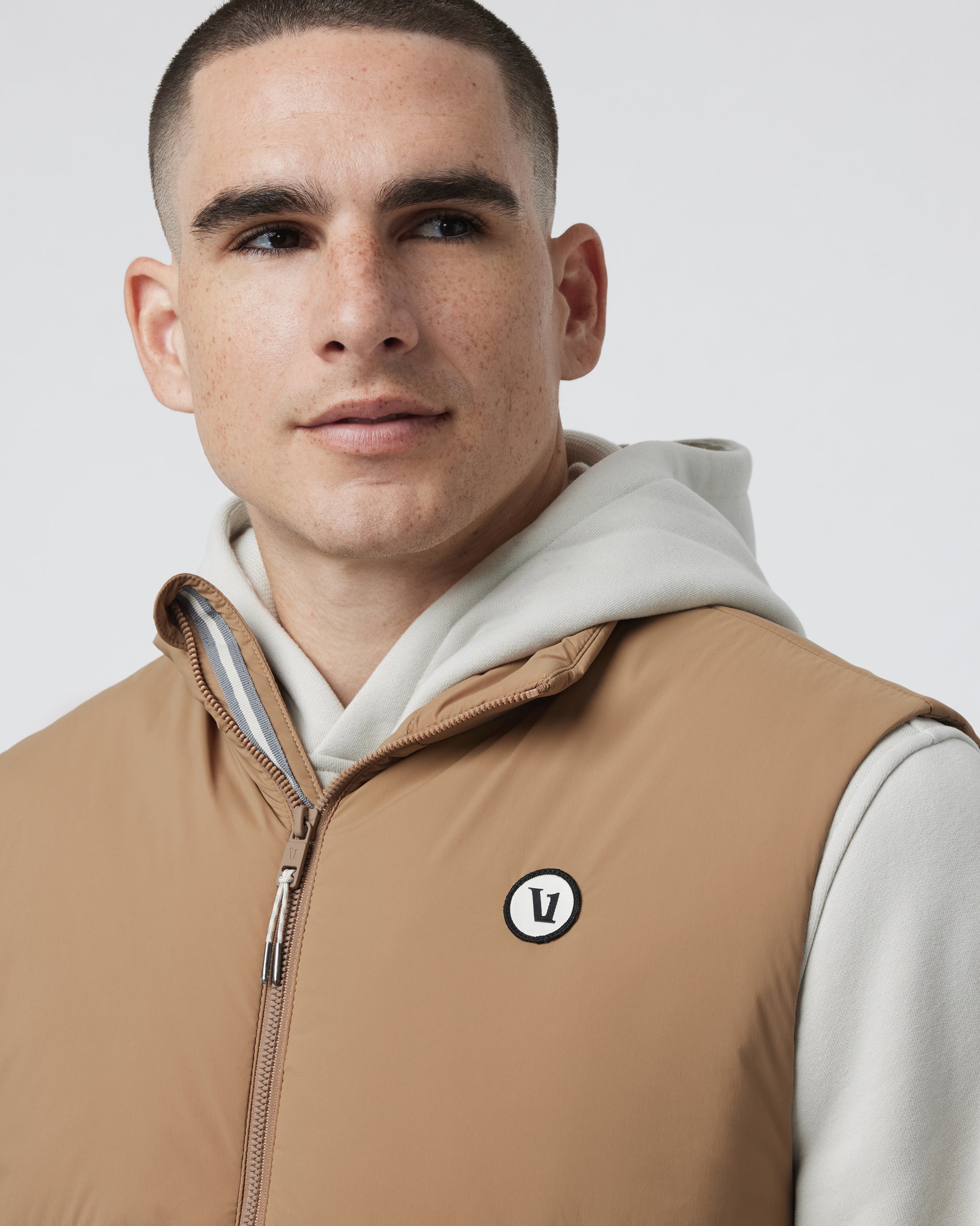 Echo Insulated Vest 2.0 | Acorn - Image 4