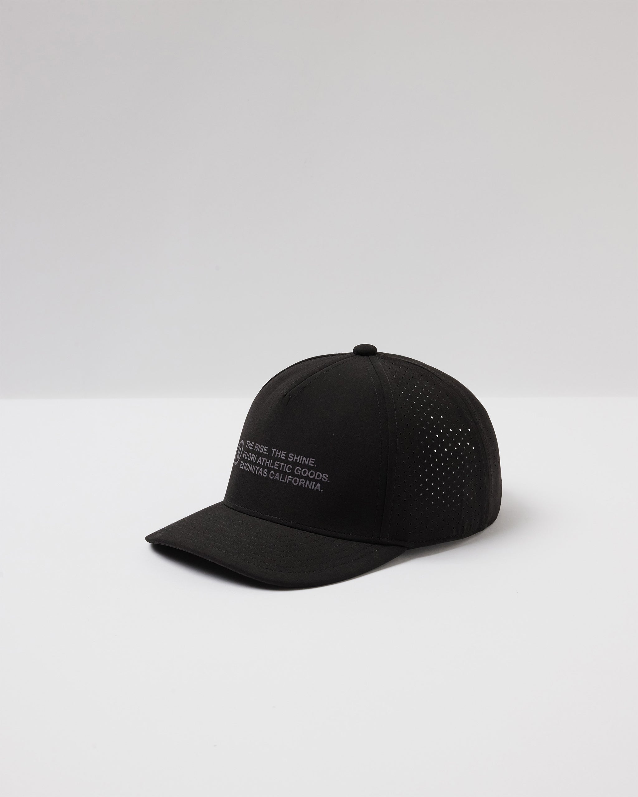 Vuori Water Tech Hat | Black