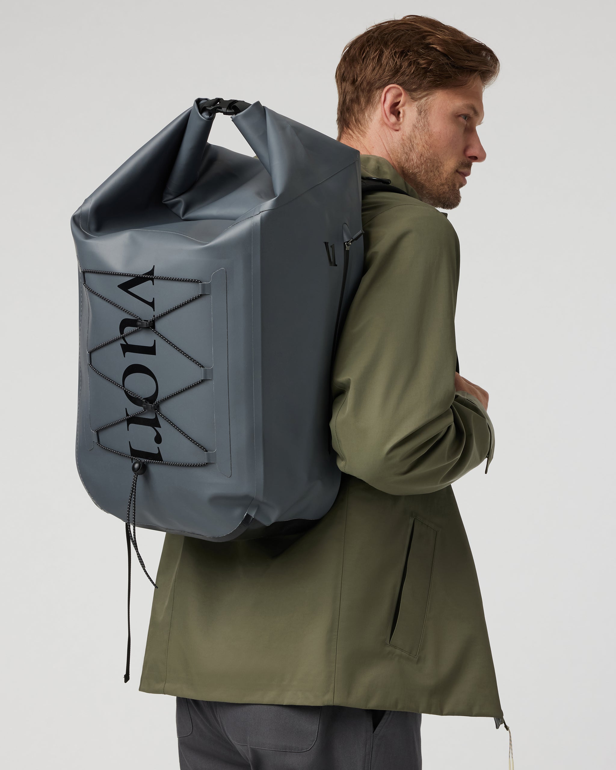 Vuori Dry Bag | Charcoal