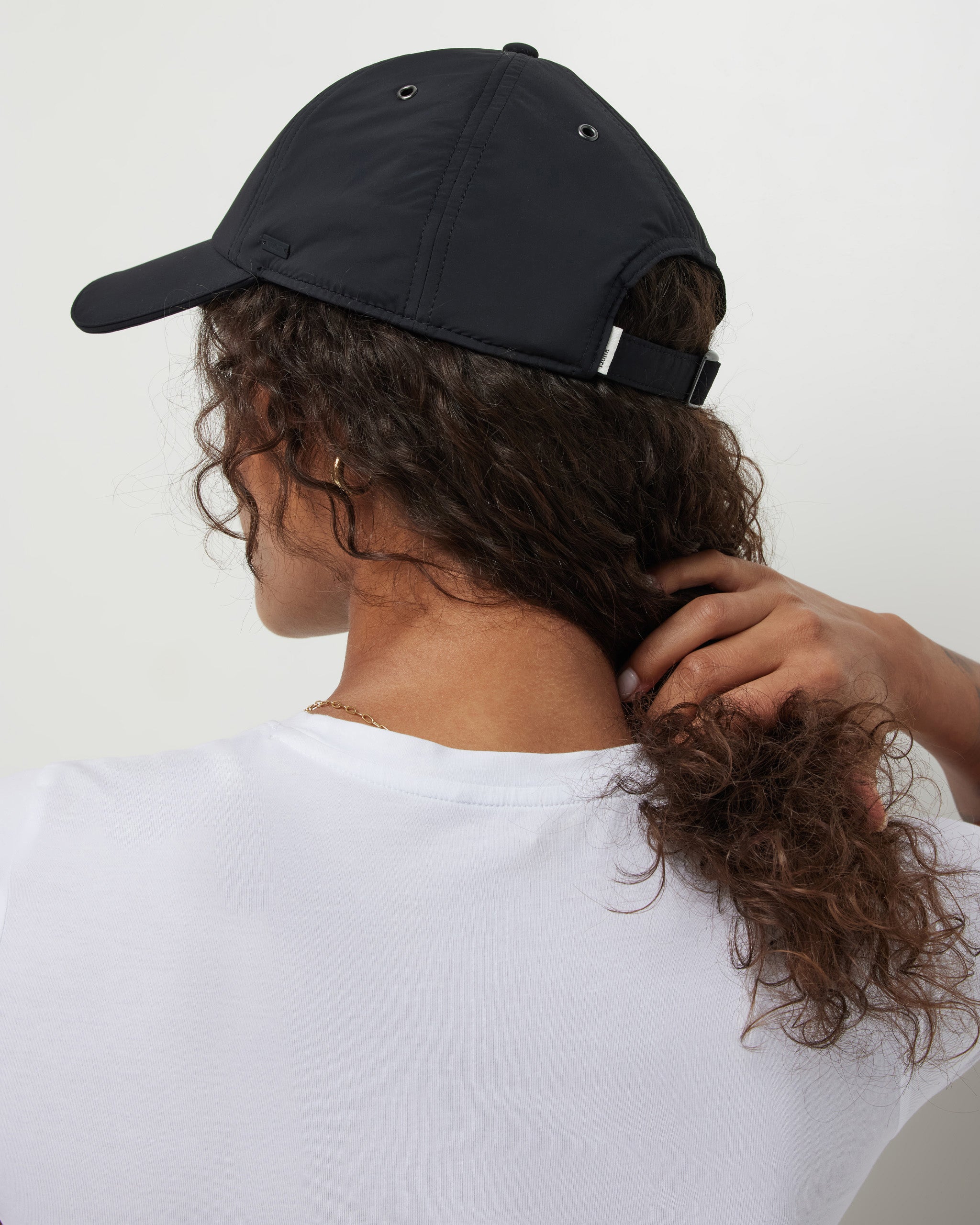 Insulated Cap | Black - Image 3