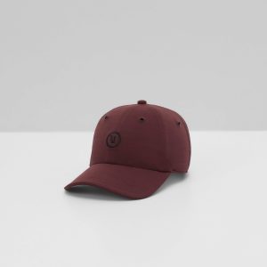 Kore Elevate Hat | Burgundy
