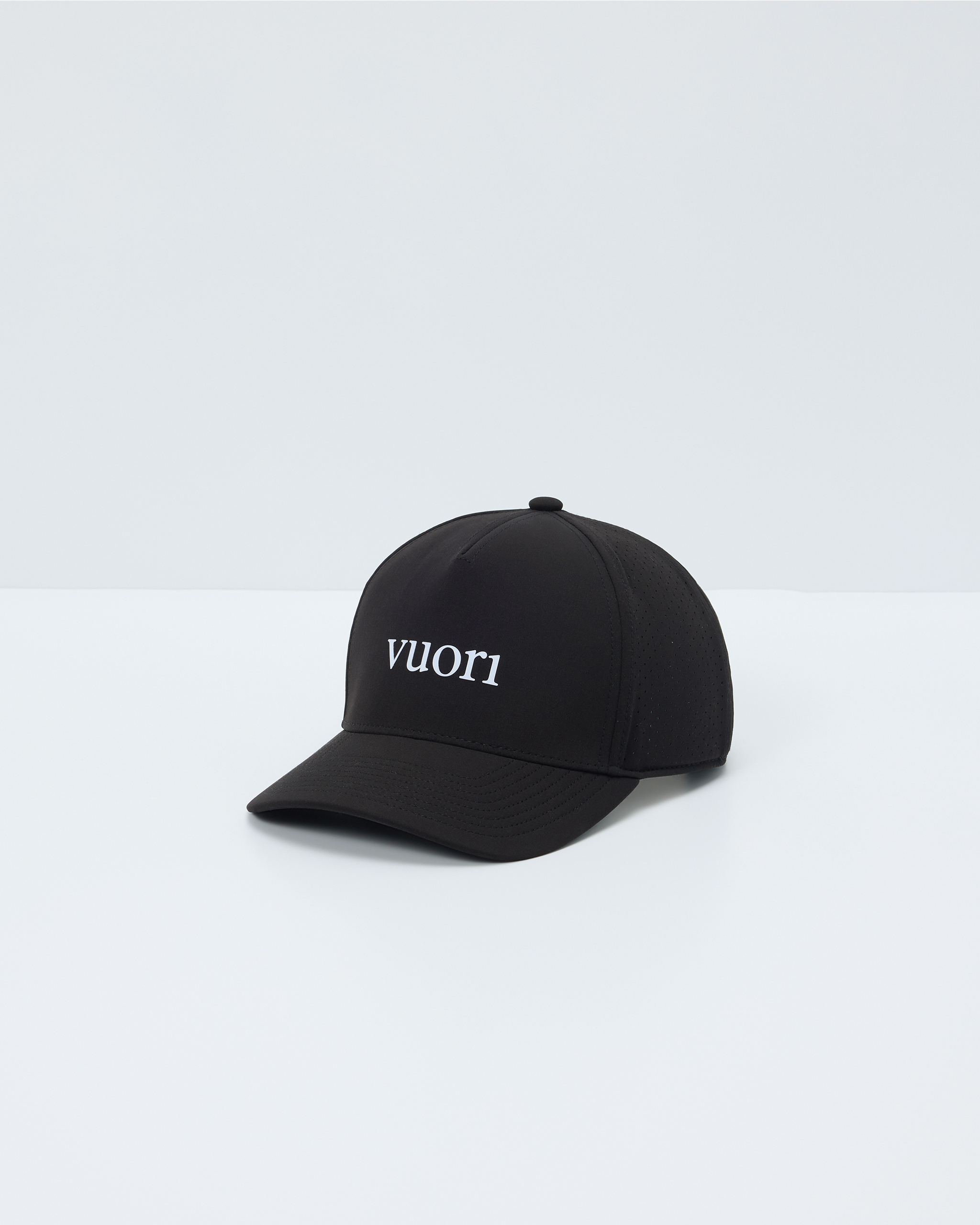 Vuori Wordmark Water Tech Hat | Black