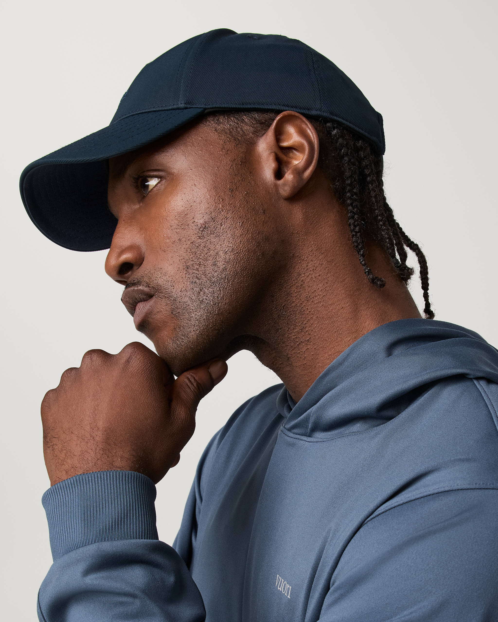 Vuori Logo Signal Golf Hat | Navy - Image 3