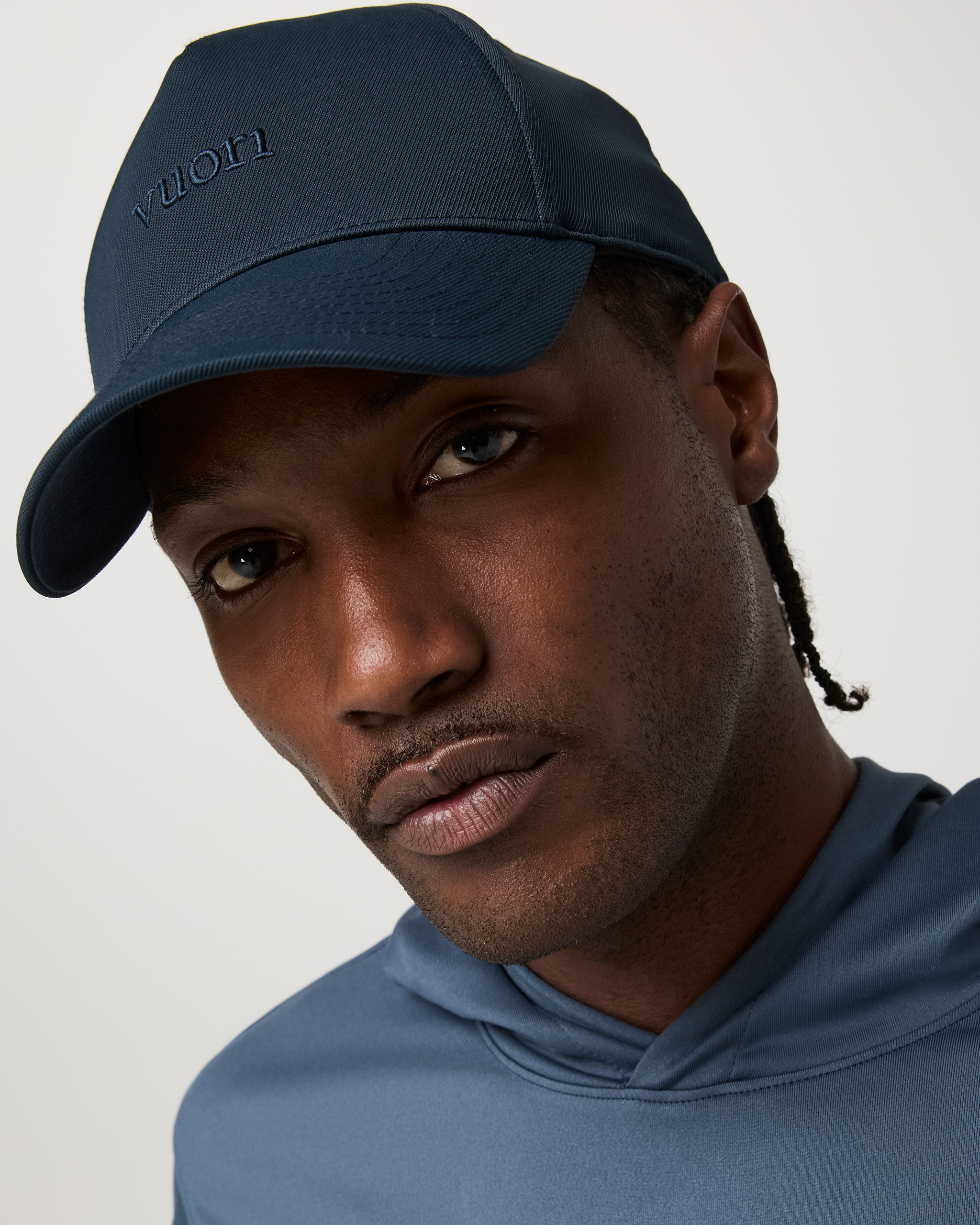 Vuori Logo Signal Golf Hat | Navy