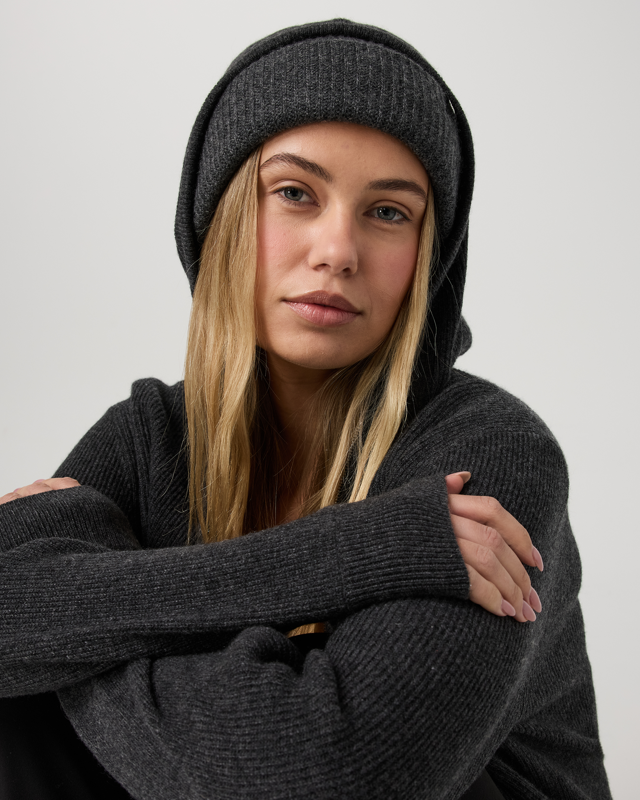 Douglas Beanie | Charcoal - Image 4