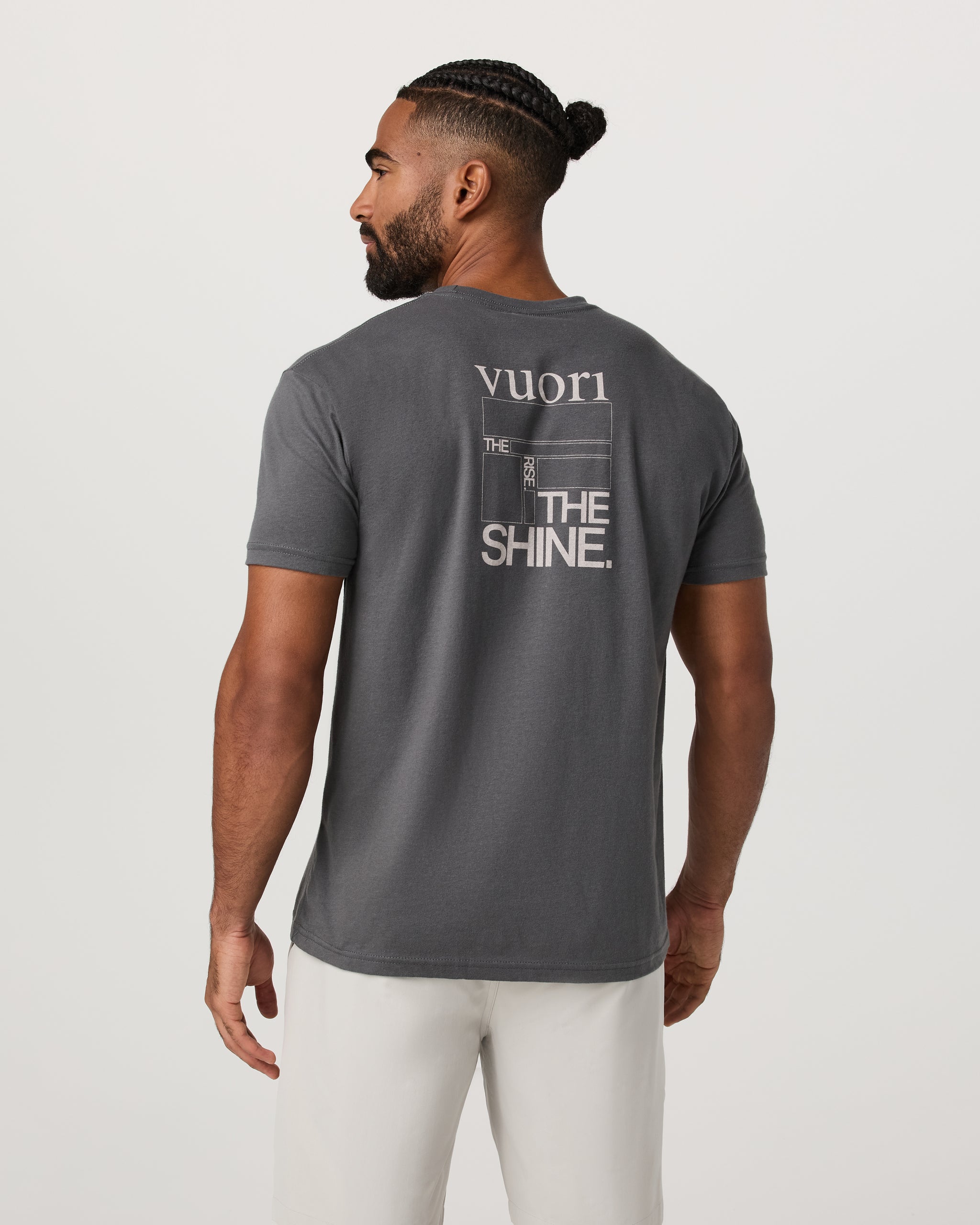 Vuori Block Tee | Charcoal