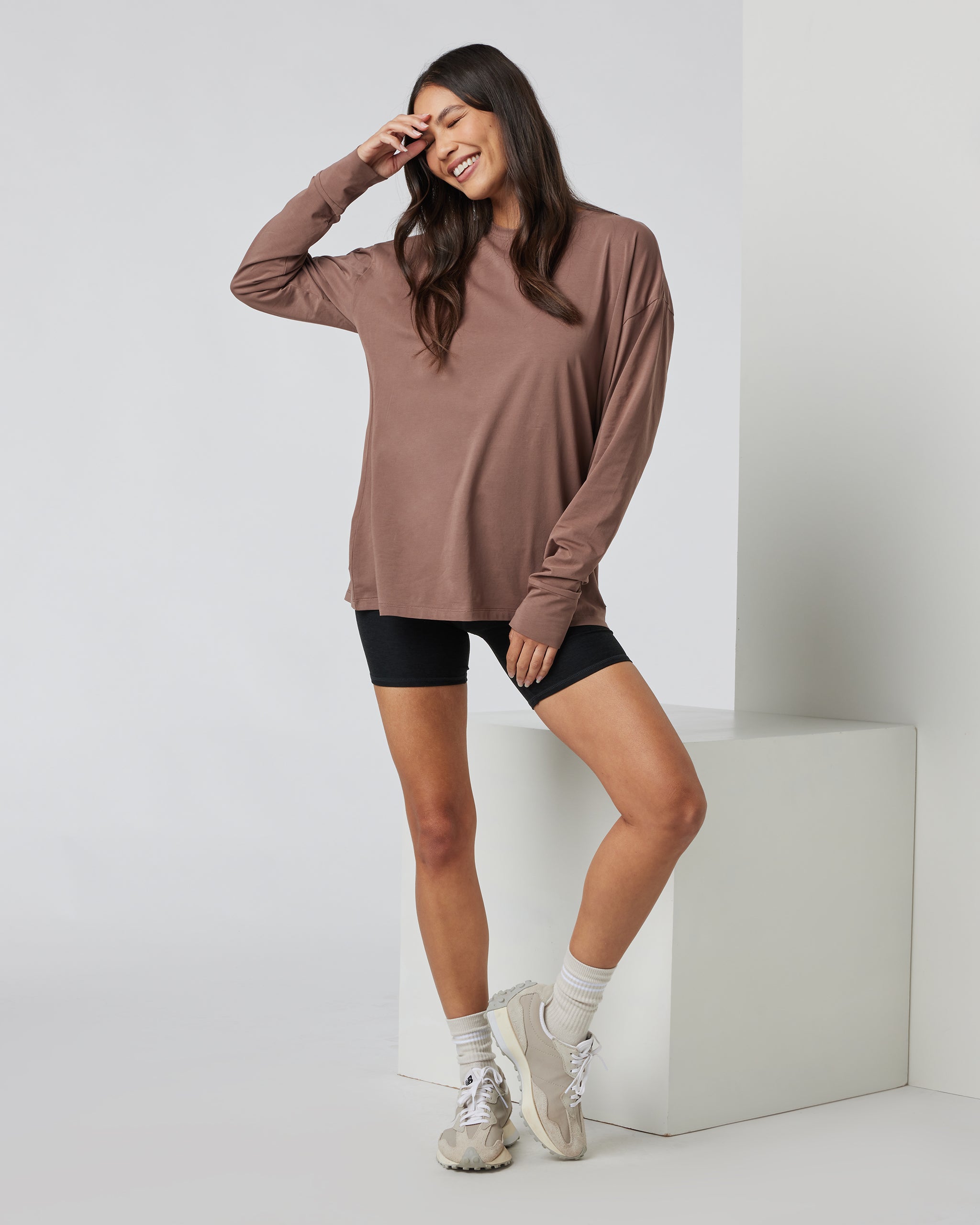 Long-Sleeve Feather Tee | Clove - Image 2