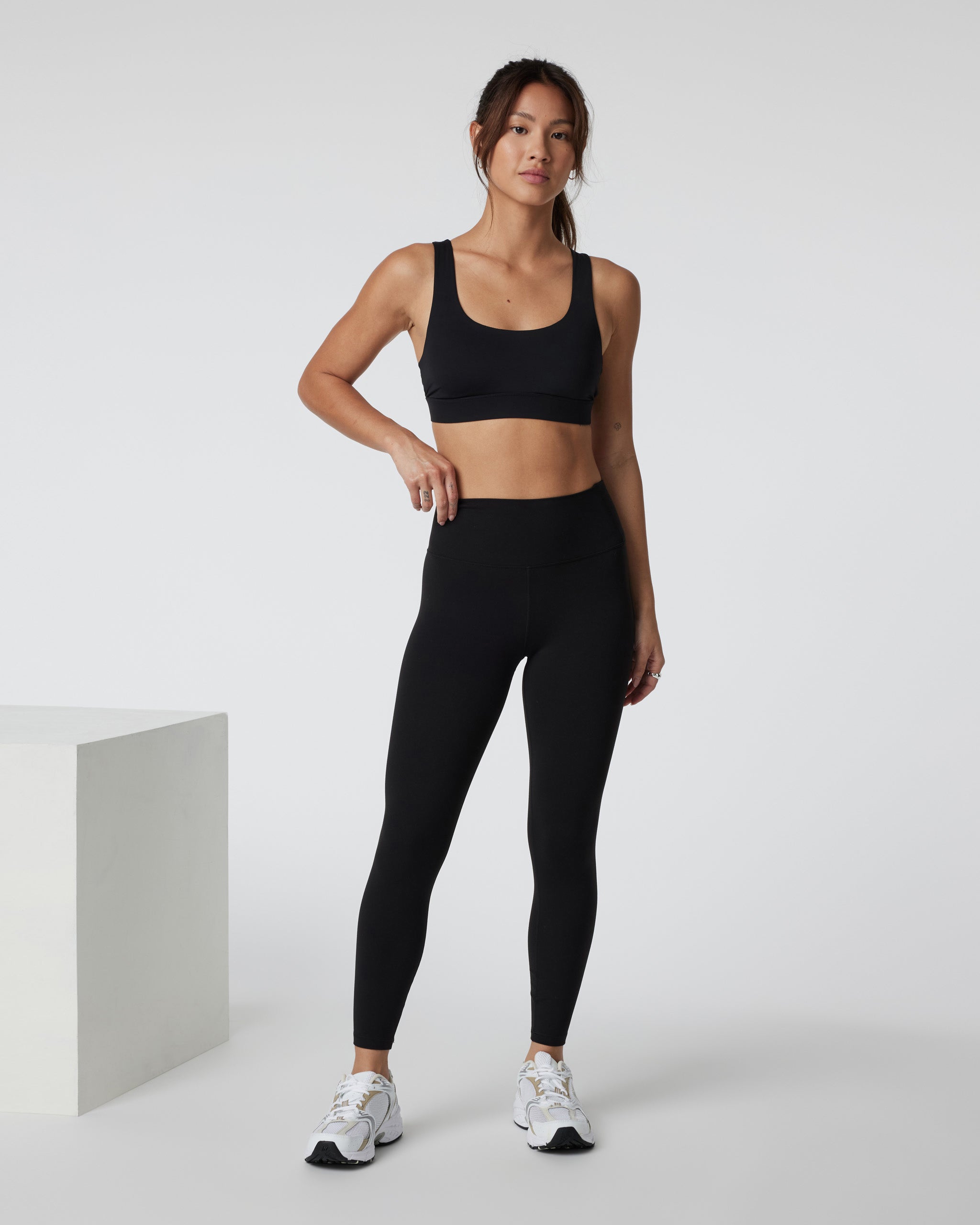 Stride Bra | Black - Image 2