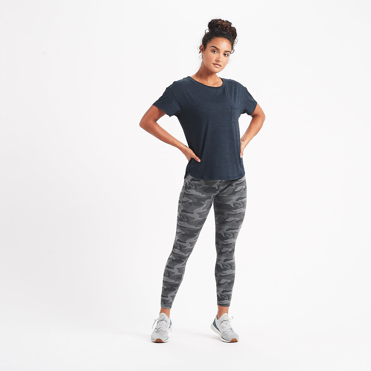 Lux Performance Tee | Ink Heather - Image 4