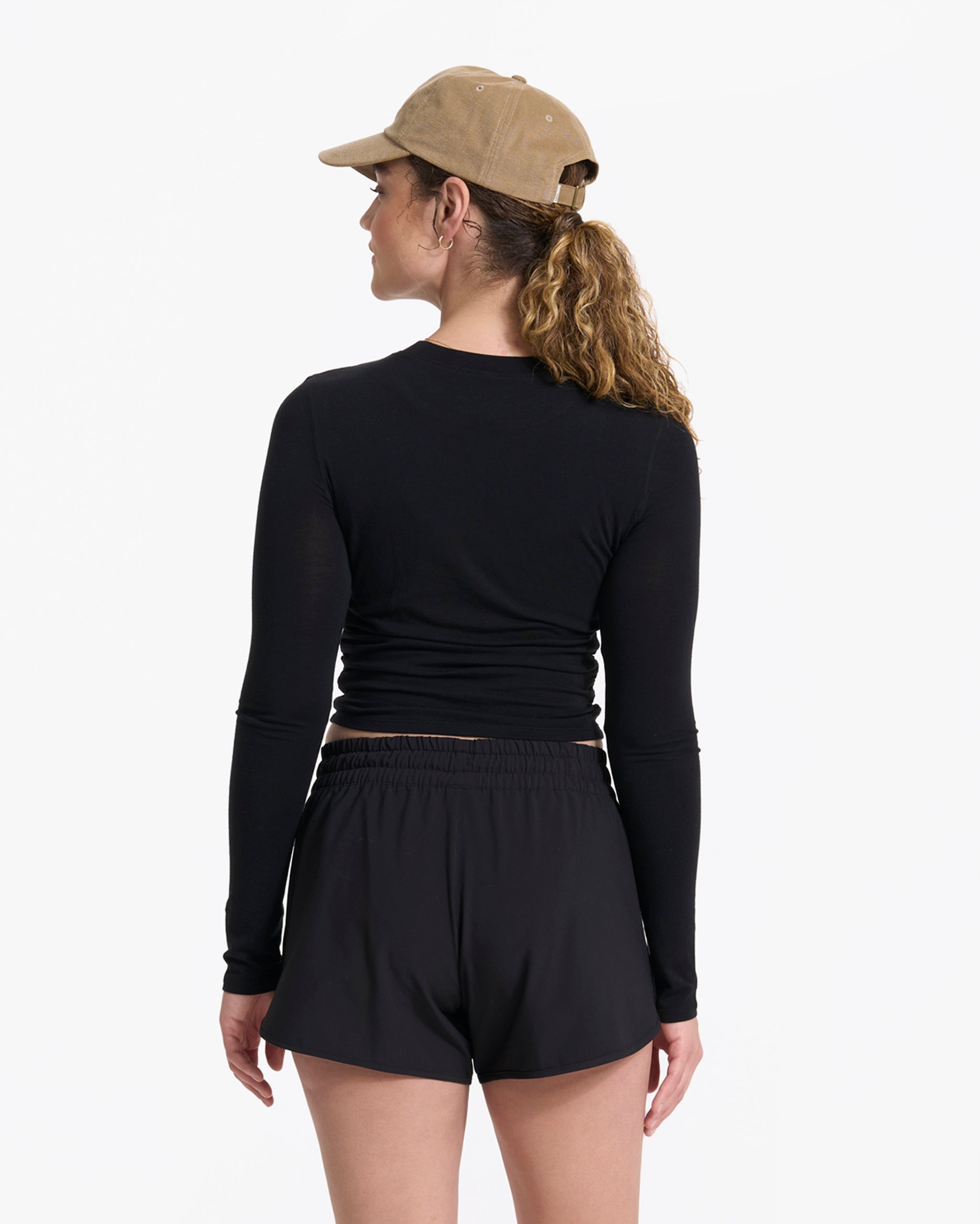 Long-Sleeve Coast Crop Crew | Black - Image 3