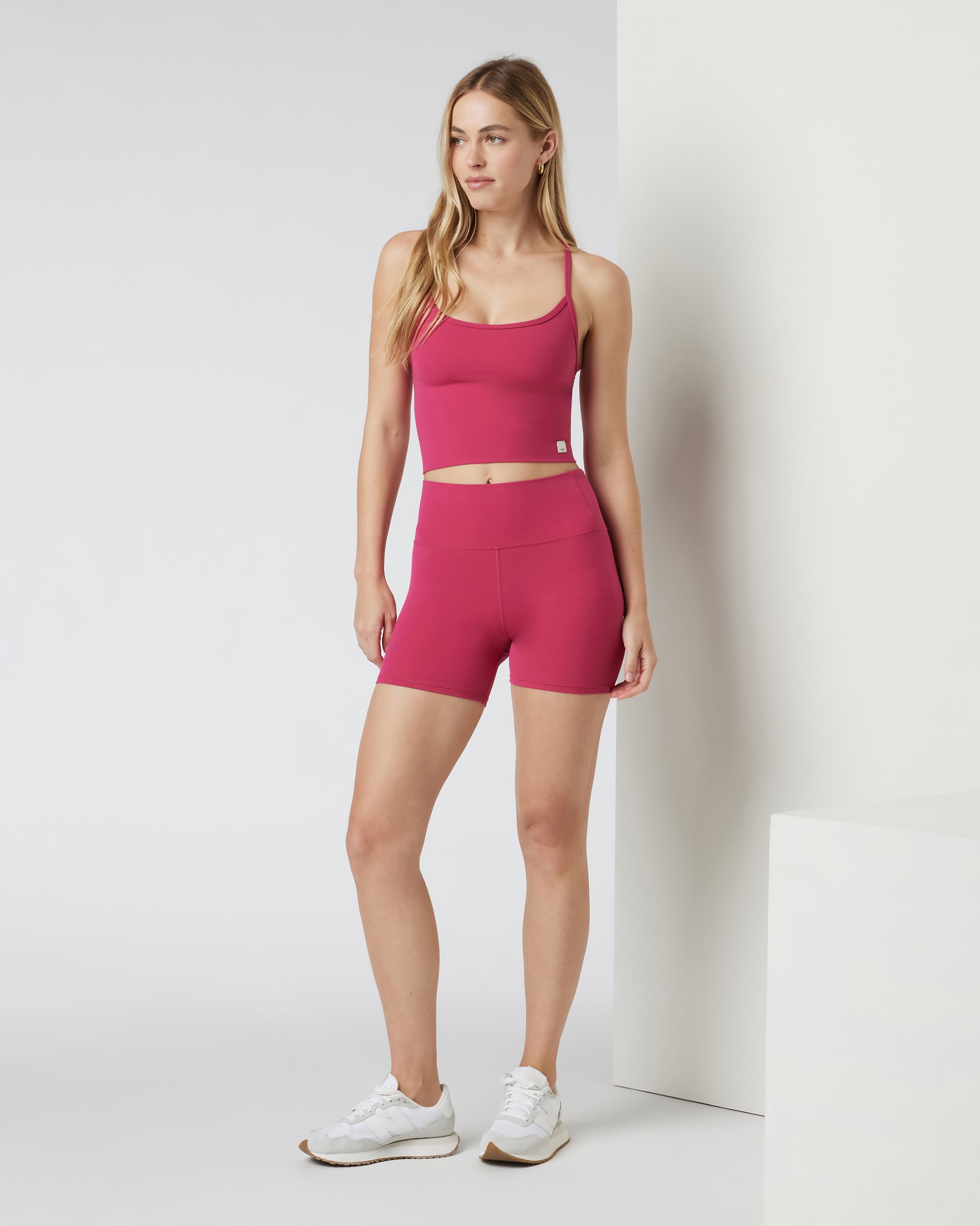 Vuori AllTheFeels™ Tank | Executive Pink - Image 2