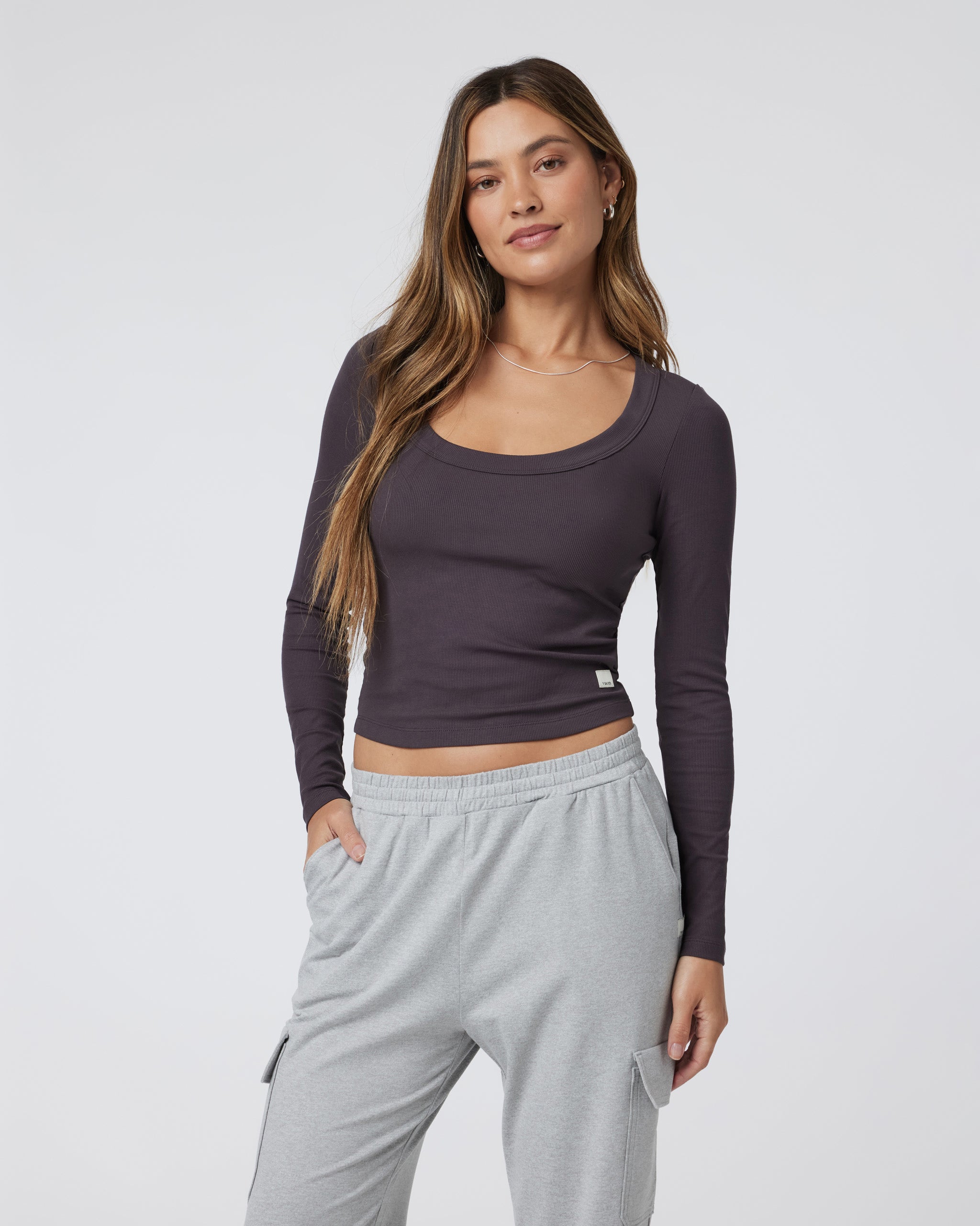 Long Sleeve Pose Scoop Tee | Sangria - Image 4