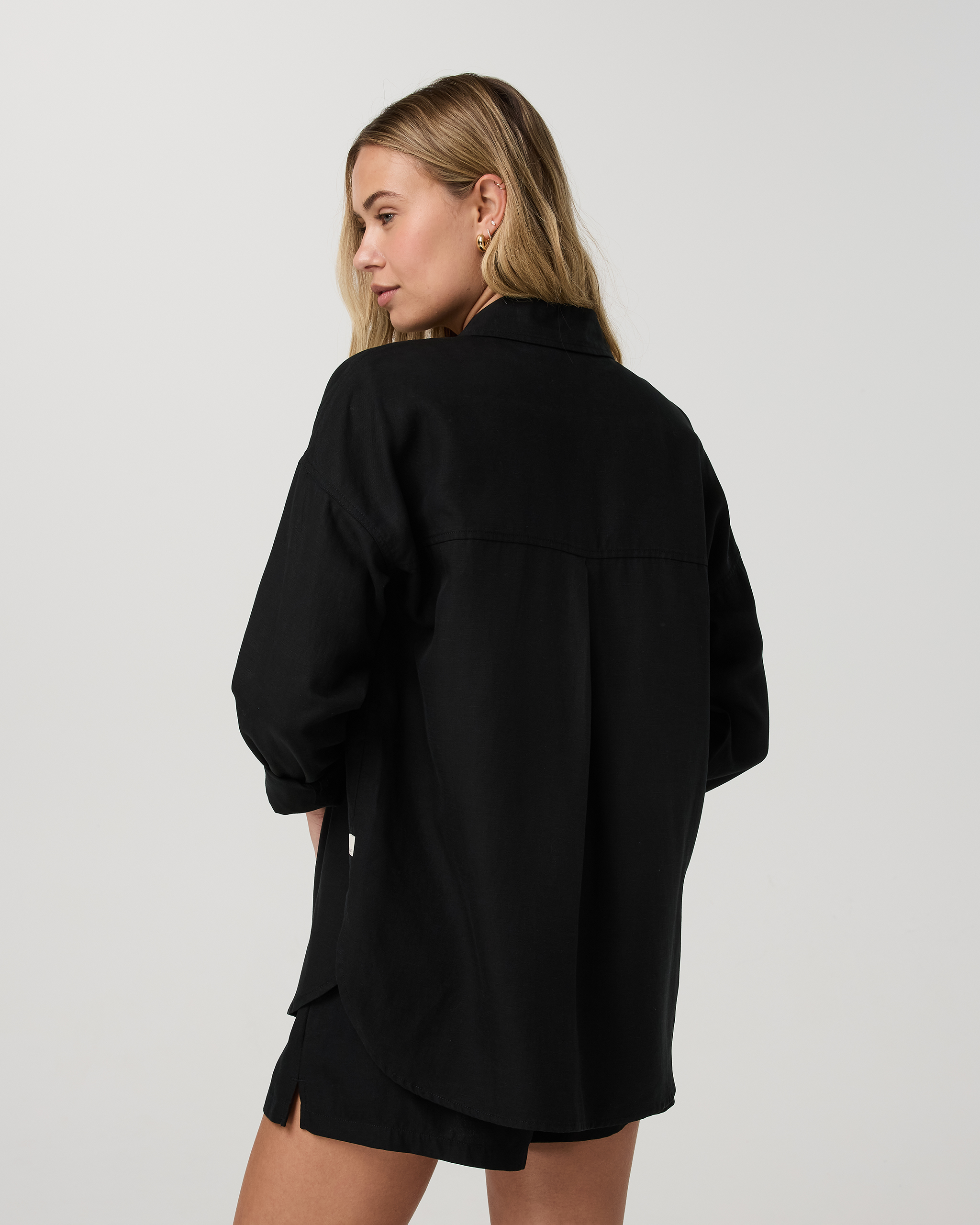 Trestles Twill Button Up | Black - Image 3
