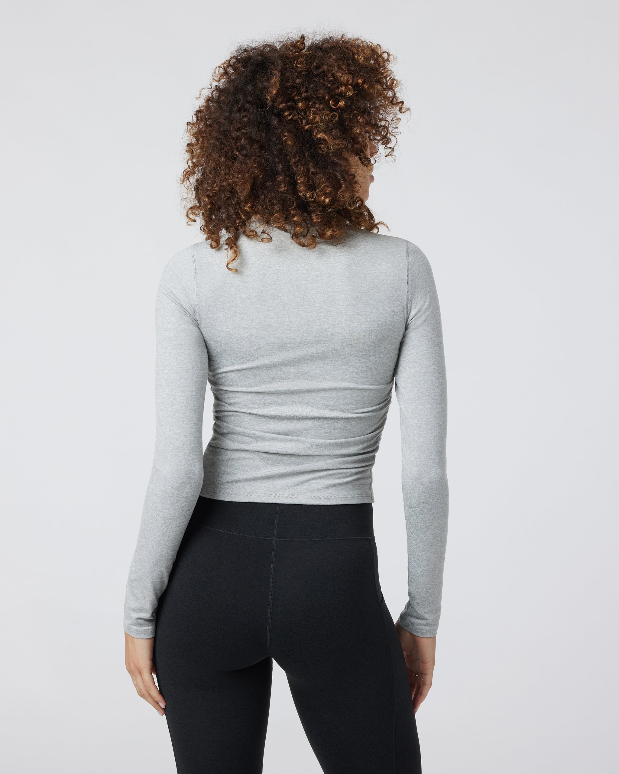 Long Sleeve Halo Ruched Tee | Pale Grey Heather - Image 4