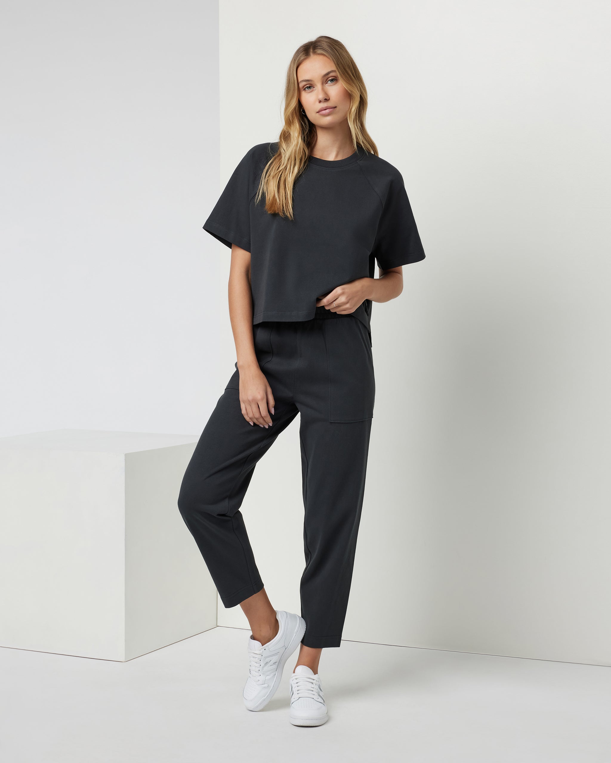 Short Sleeve Mackenzie Top | Washed Black - Image 4