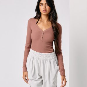 Long Sleeve Pose Henley | Terracotta