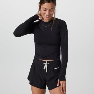 Long Sleeve Seamless Surge Tee | Black