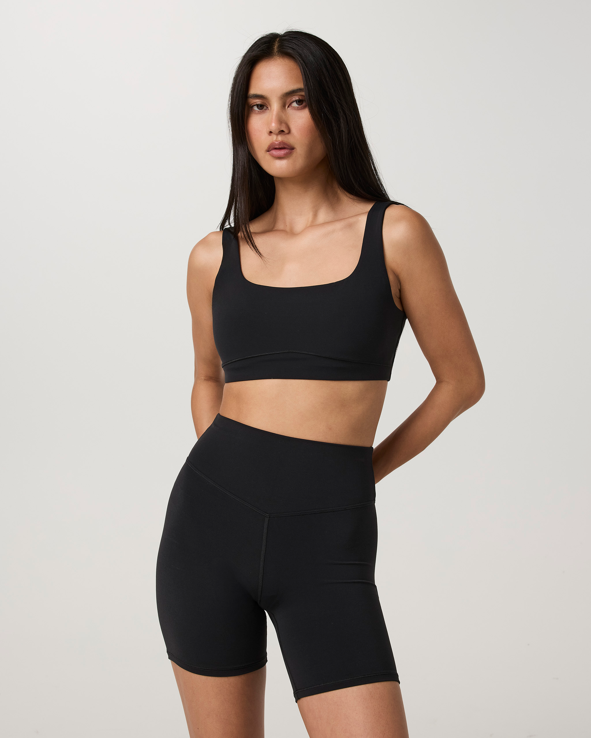 Vuori AllTheForm™ Bra | Black Tonal - Image 3