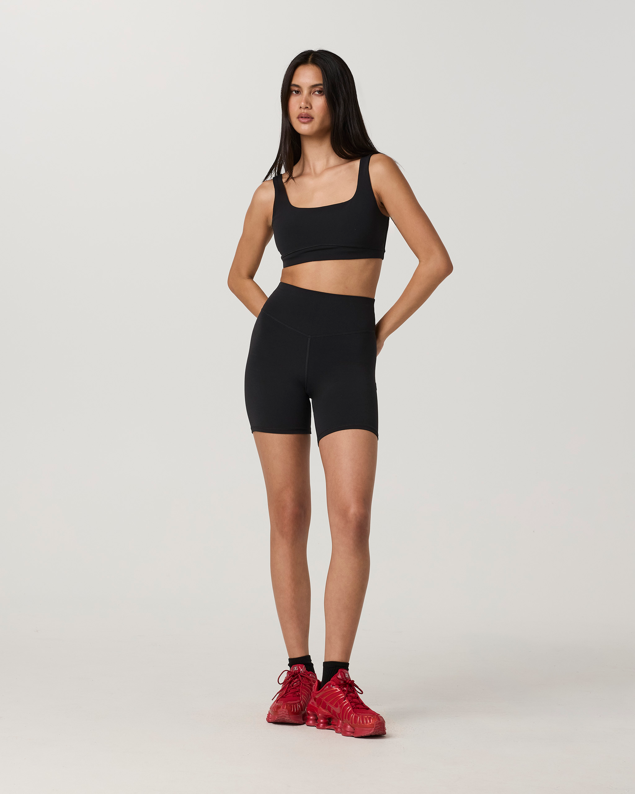 Vuori AllTheForm™ Bra | Black Tonal - Image 6