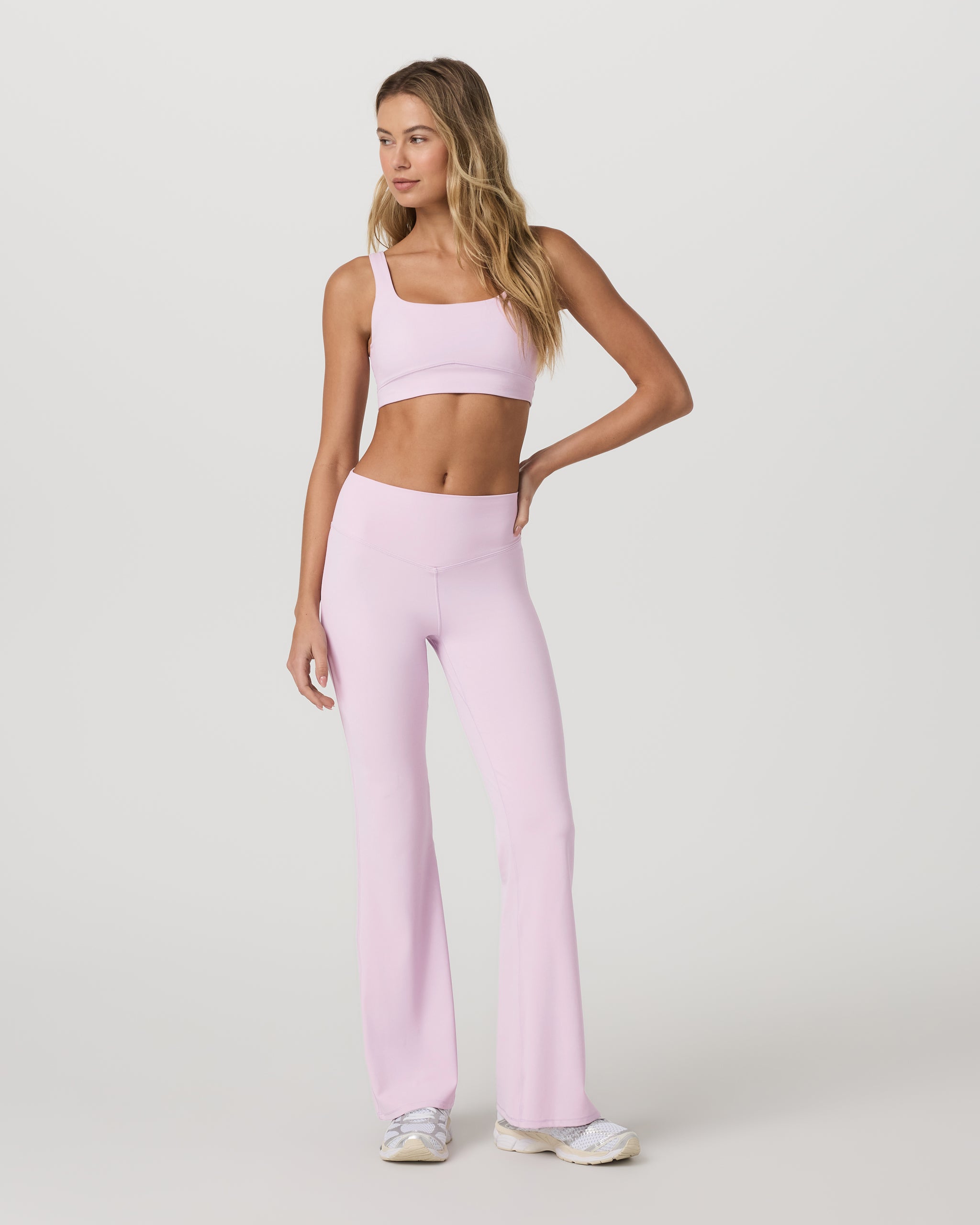 Vuori AllTheForm™ Bra | Orchid Whisper - Image 4