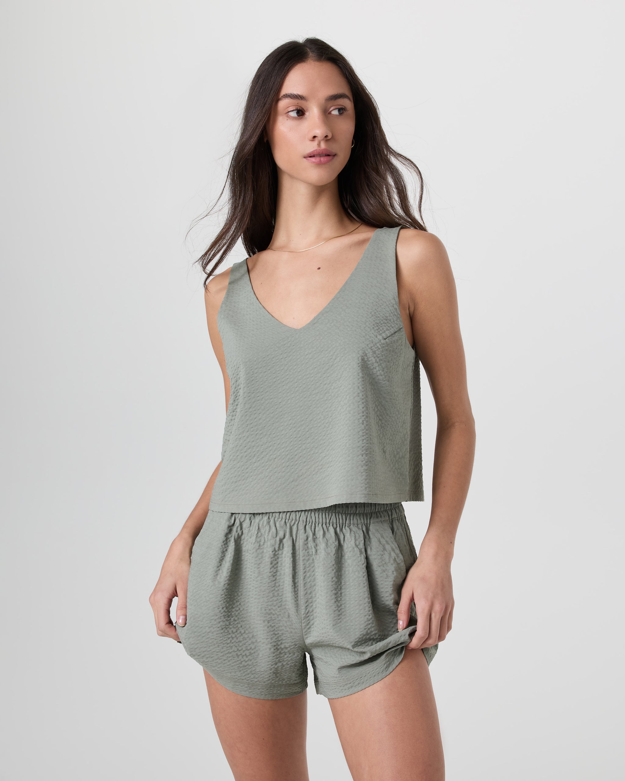 Villa Textured Crop Tank | Laurel - Image 2