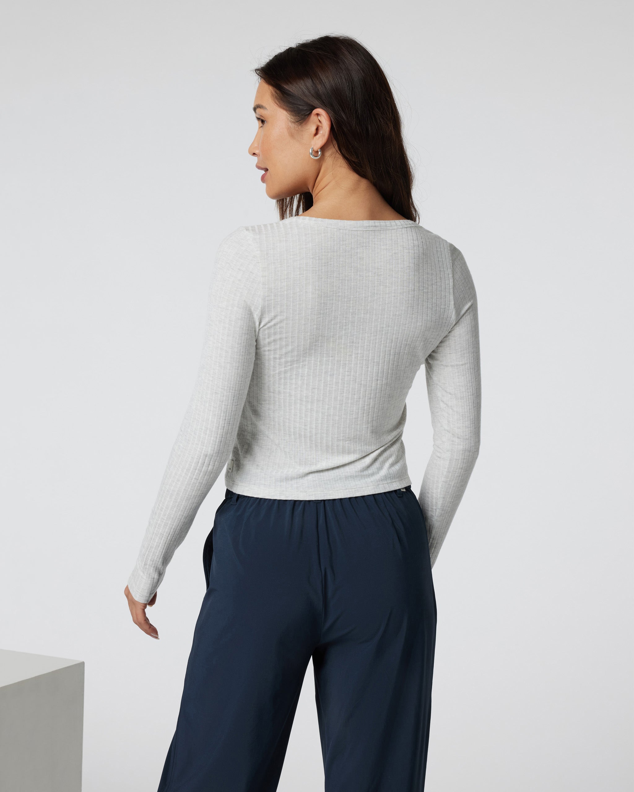 Long Sleeve Plie Top | Light Heather Grey - Image 3