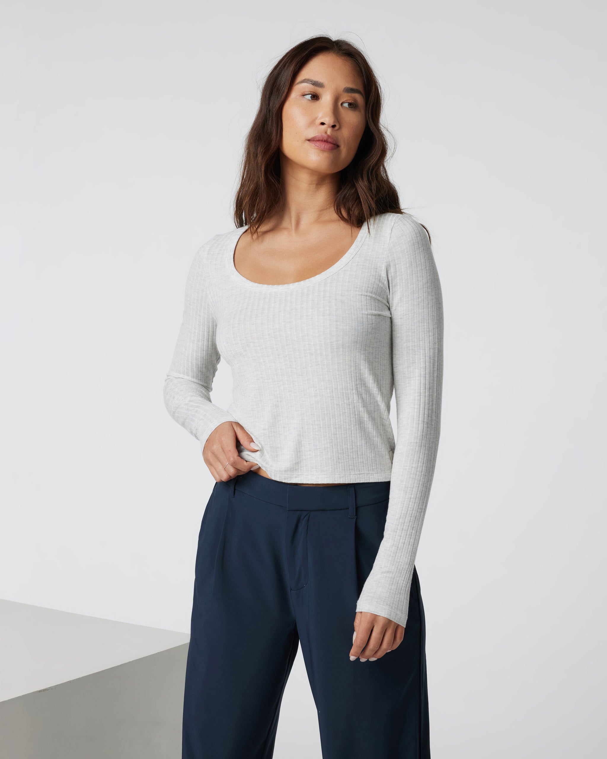 Long Sleeve Plie Top | Light Heather Grey - Image 4